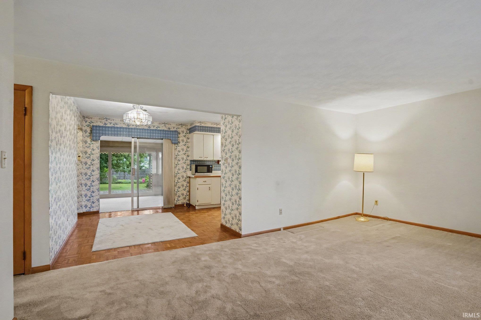 4th image of 2434 Roys Ave, Elkhart, IN 46517 | MLS# 202632774