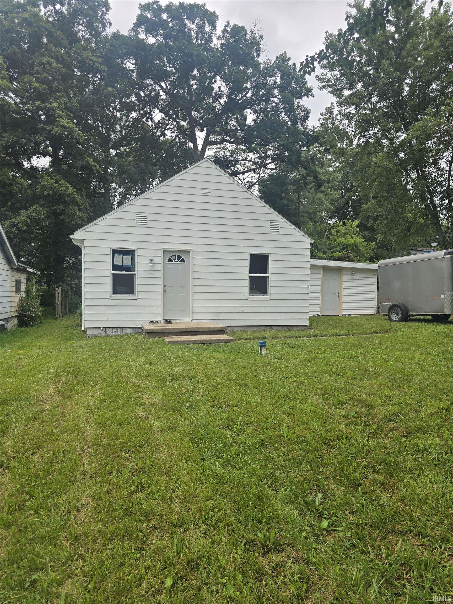 1st image of 19947 Kelly St, South Bend, IN 46637 | MLS# 202632798