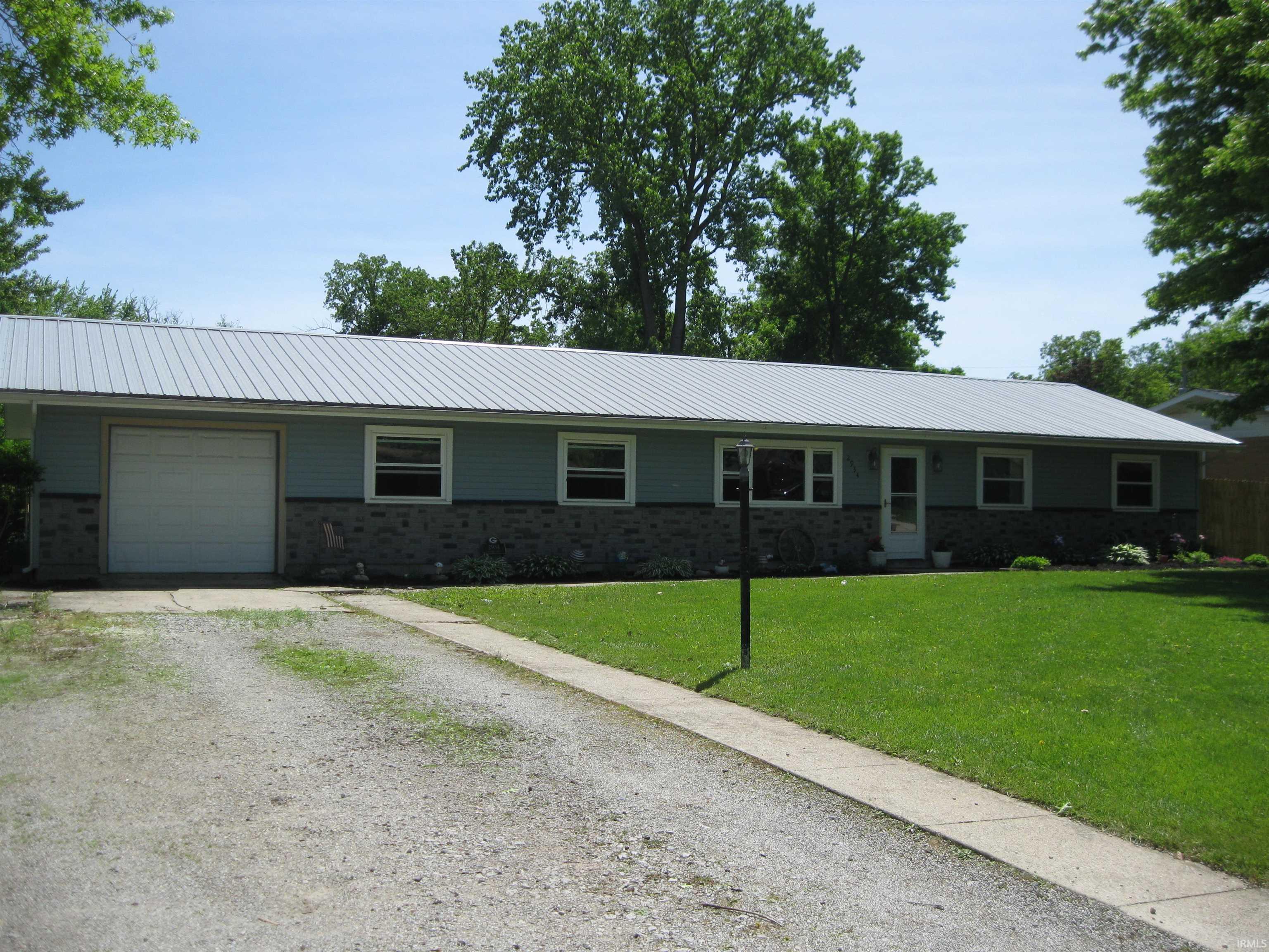 3rd image of 2934 Sundale Dr, Fort Wayne, IN 46816 | MLS# 202632820