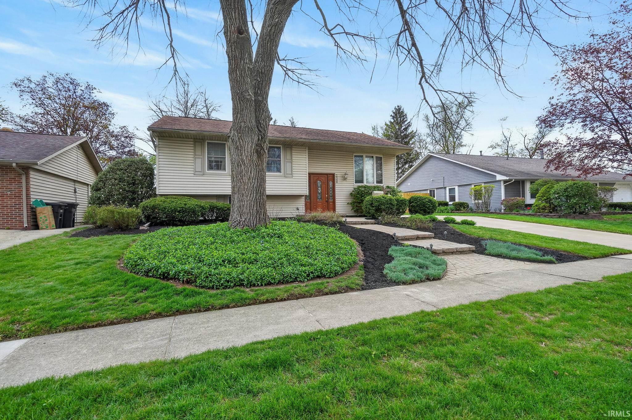2nd image of 2408 Potawatomi Dr, Lafayette, IN 47909 | MLS# 202632881