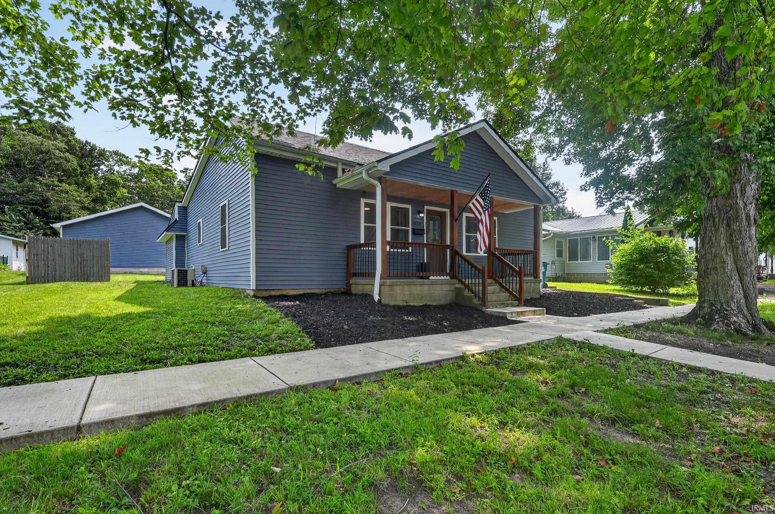 2nd image of 1016 3rd St, Covington, IN 47932 | MLS# 202632889
