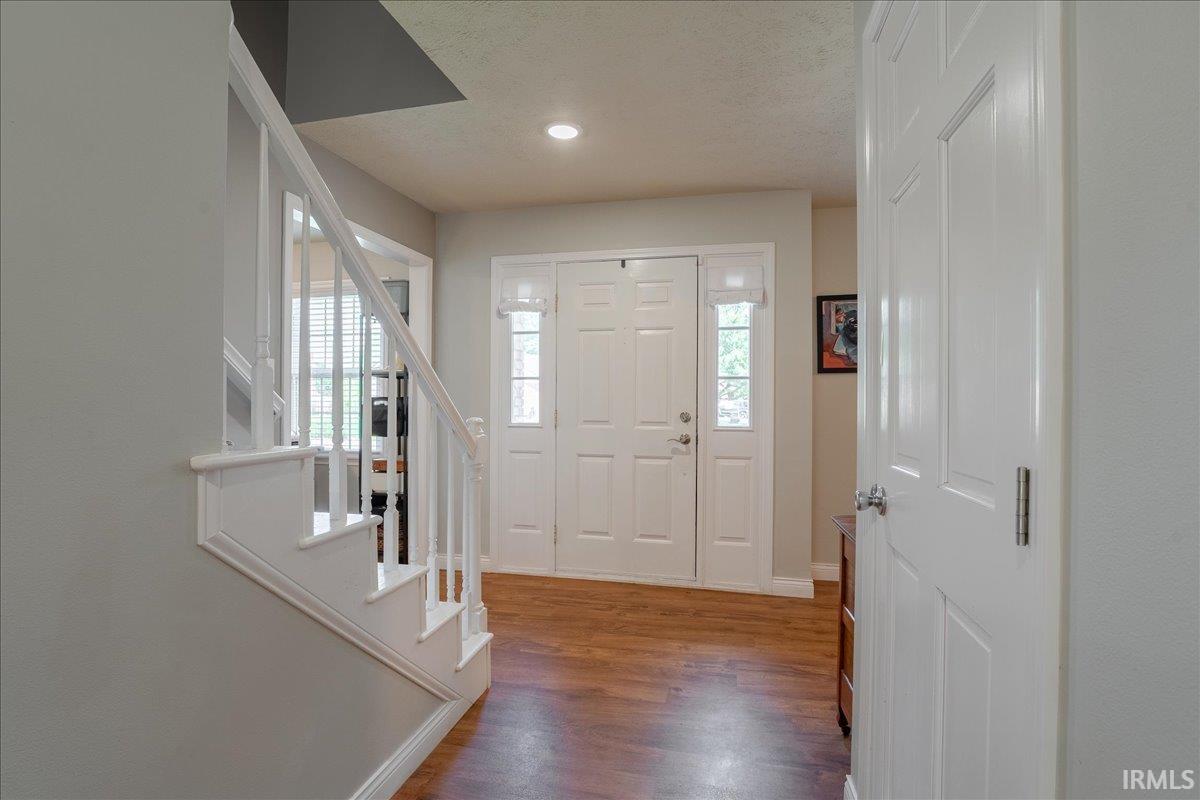 2nd image of 918 Stahl Ct, Evansville, IN 47715 | MLS# 202632905