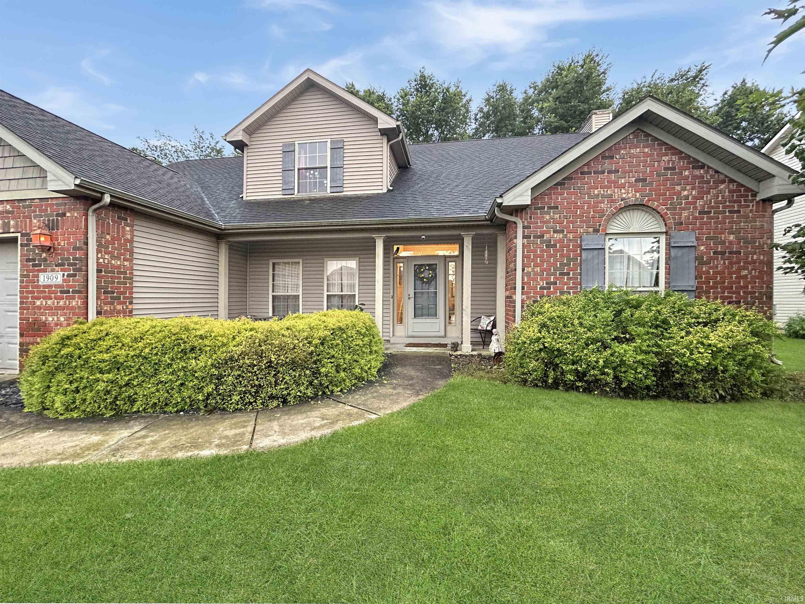2nd image of 1909 Kyverdale Dr, Lafayette, IN 47909 | MLS# 202632910