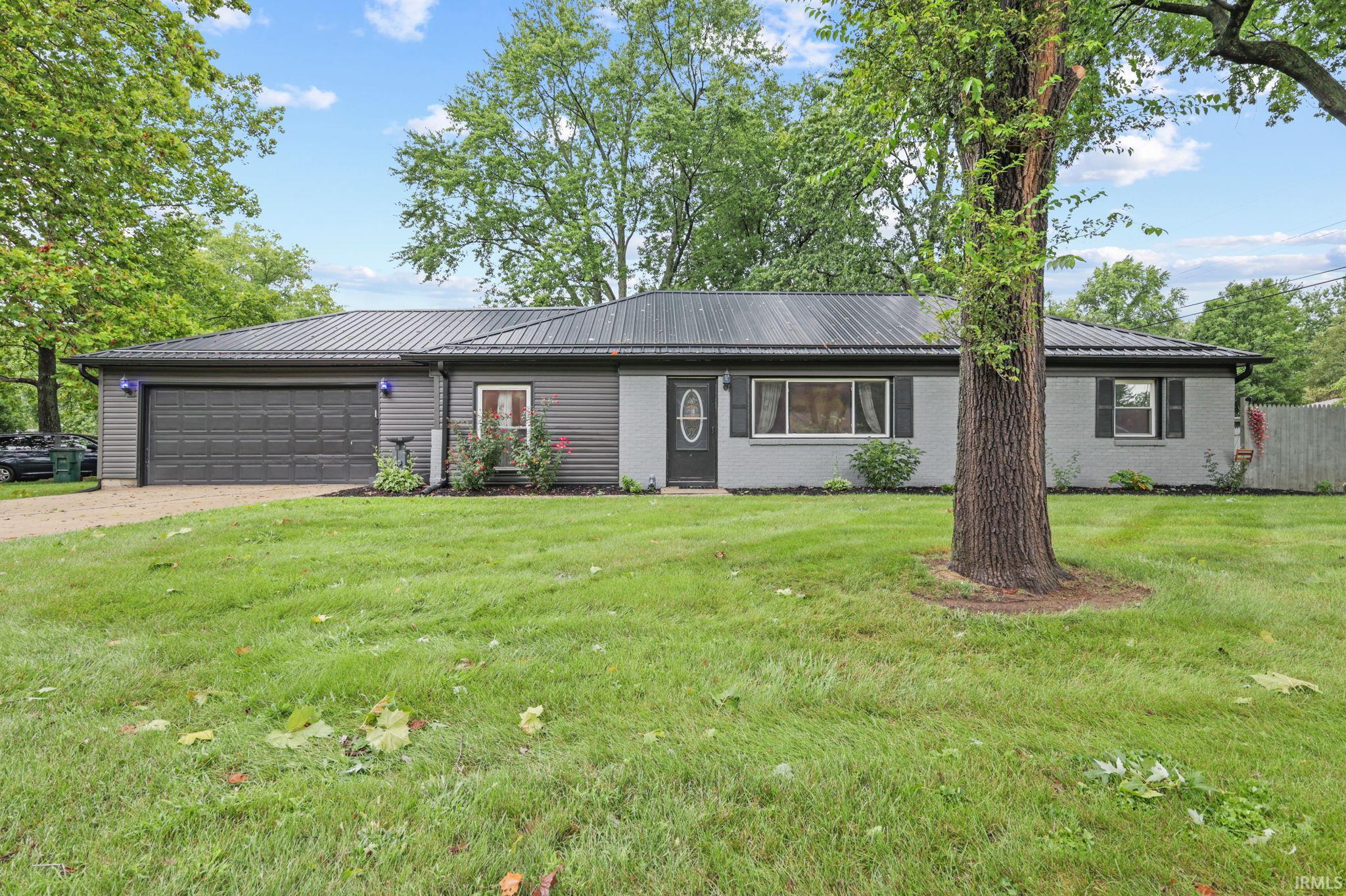 1st image of 2426 W Sheffield Dr, Muncie, IN 47304 | MLS# 202632939