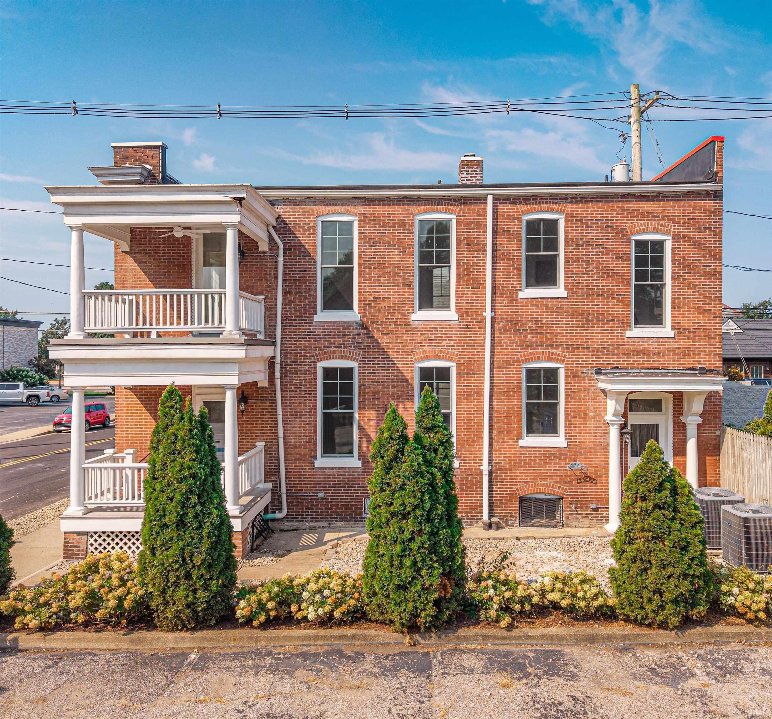 2nd image of 18 Chestnut St, Evansville, IN 47713 | MLS# 202632977