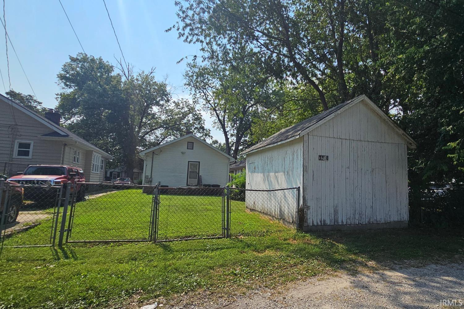 16th image of 1556 S Linwood Ave, Evansville, IN 47713 | MLS# 202633036