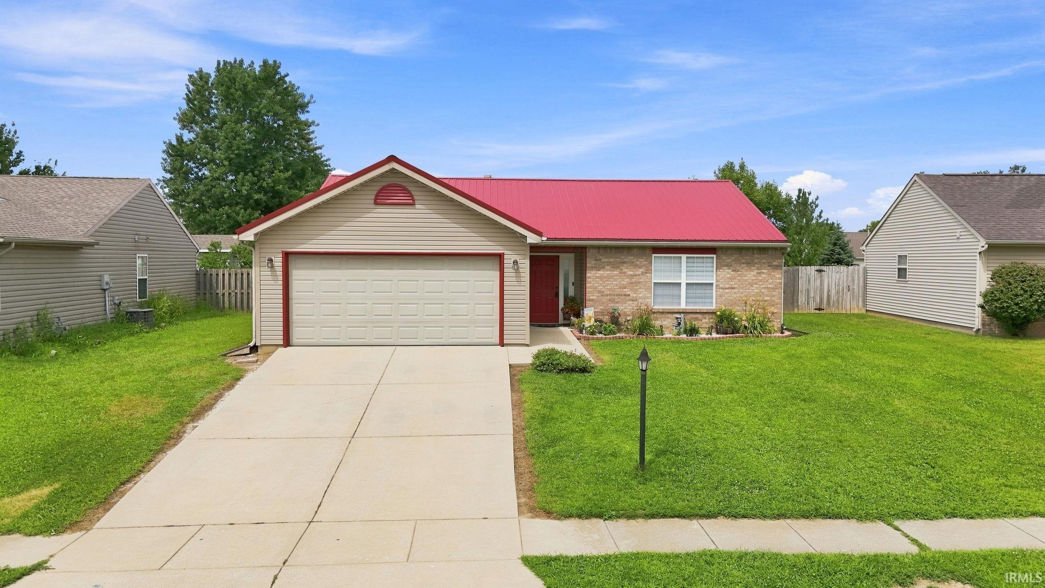 image of 332 Plantation Wy, Lafayette, IN 47909 | MLS# 202633042