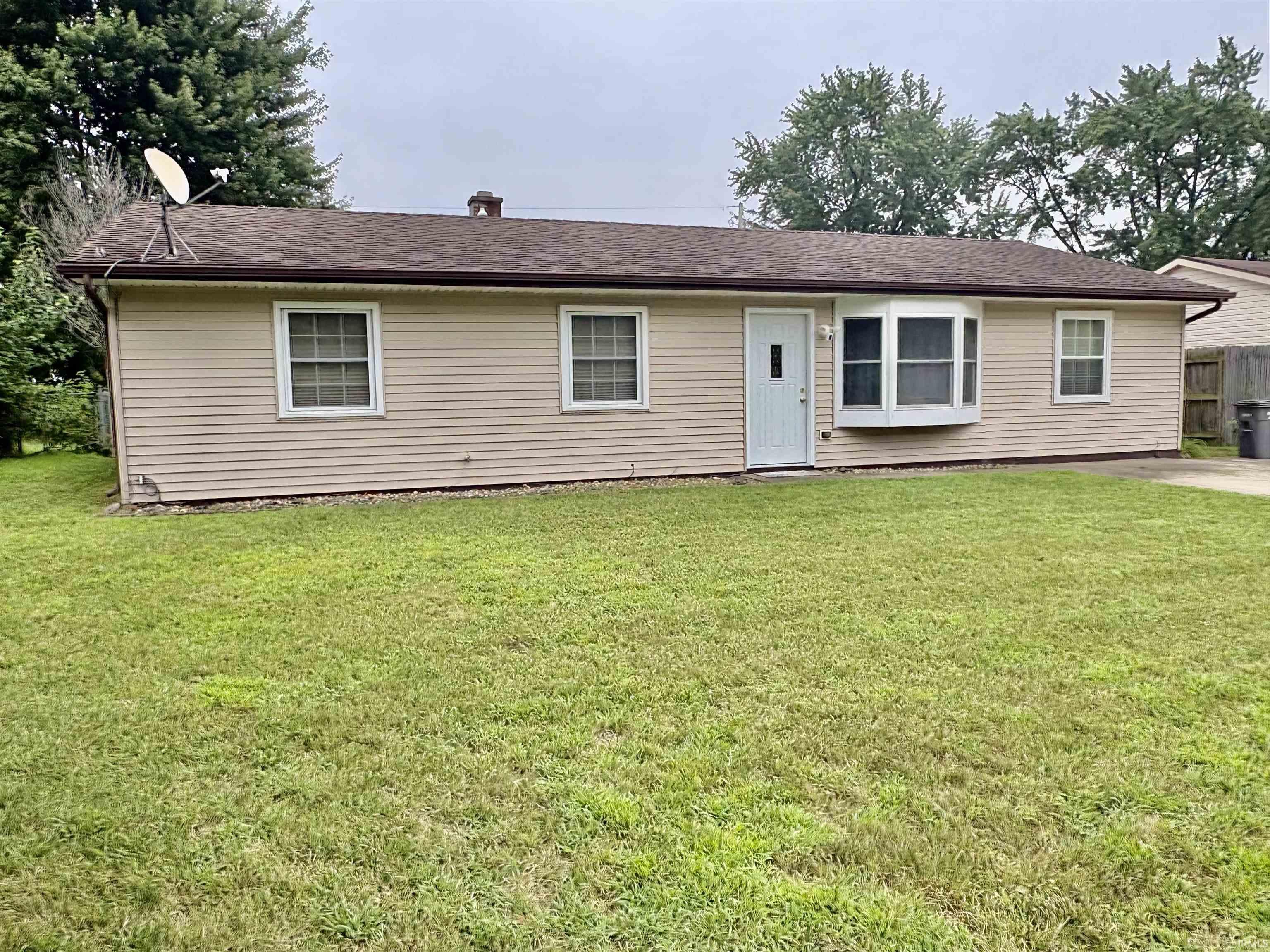 2nd image of 56648 Norman Ct, Elkhart, IN 46516 | MLS# 202633046