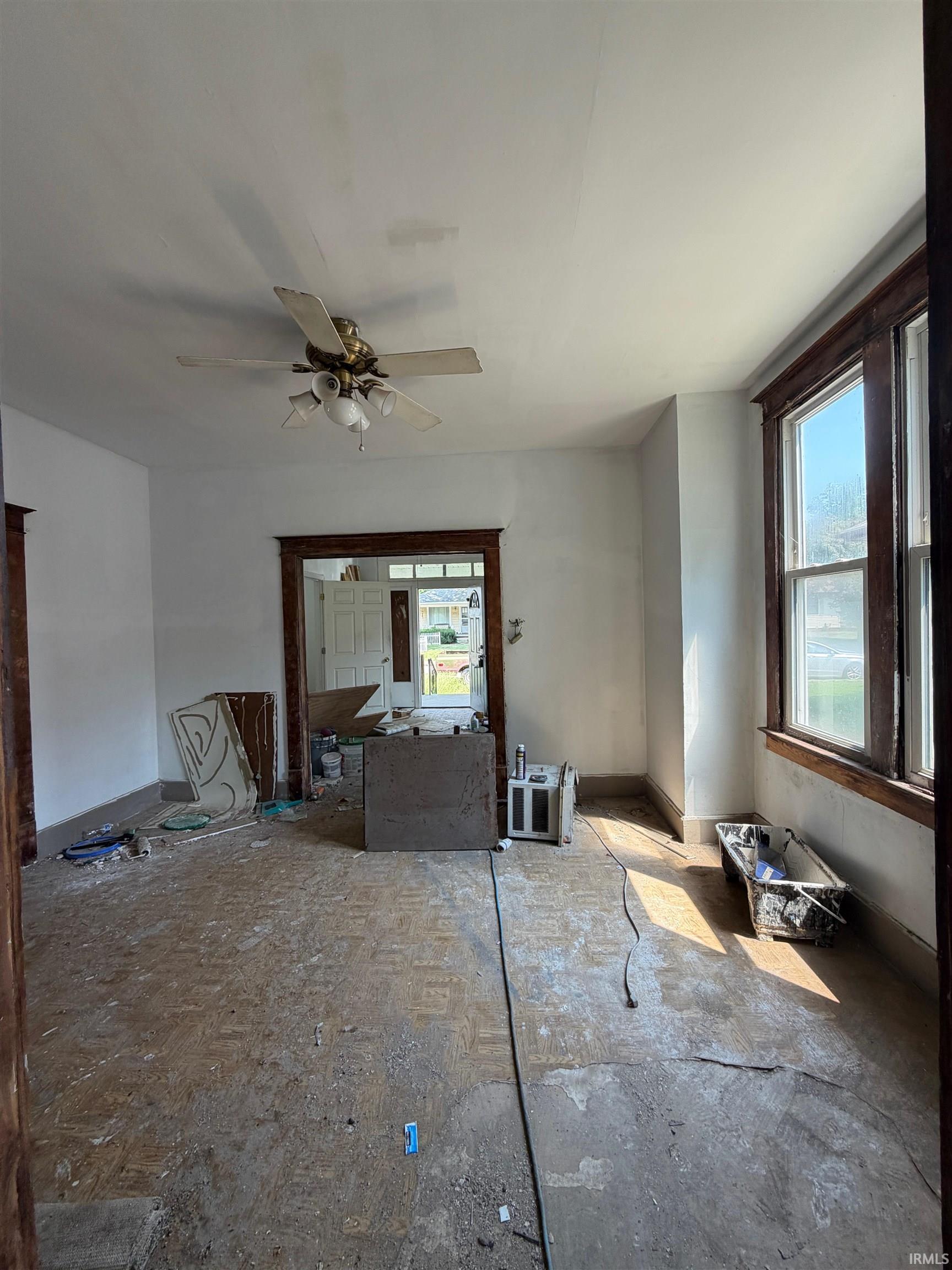 2nd image of 861 Covert Ave, Evansville, IN 47713 | MLS# 202633048