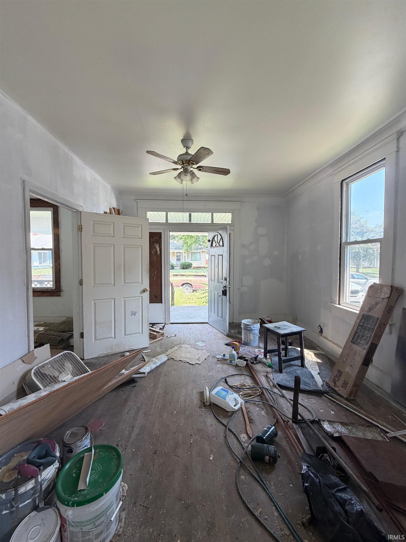 3rd image of 861 Covert Ave, Evansville, IN 47713 | MLS# 202633048