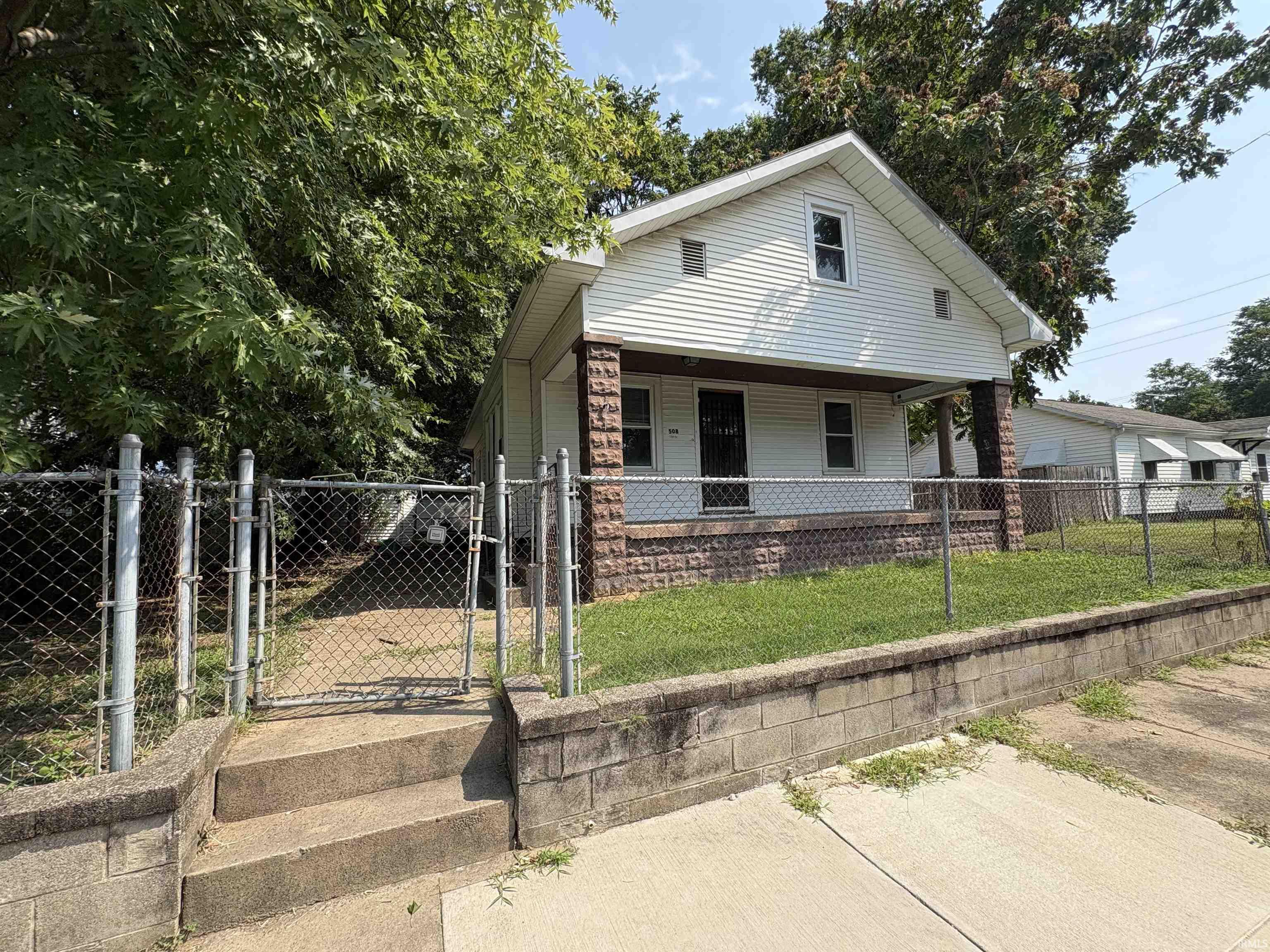 1st image of 508 Taylor Ave, Evansville, IN 47713 | MLS# 202633051