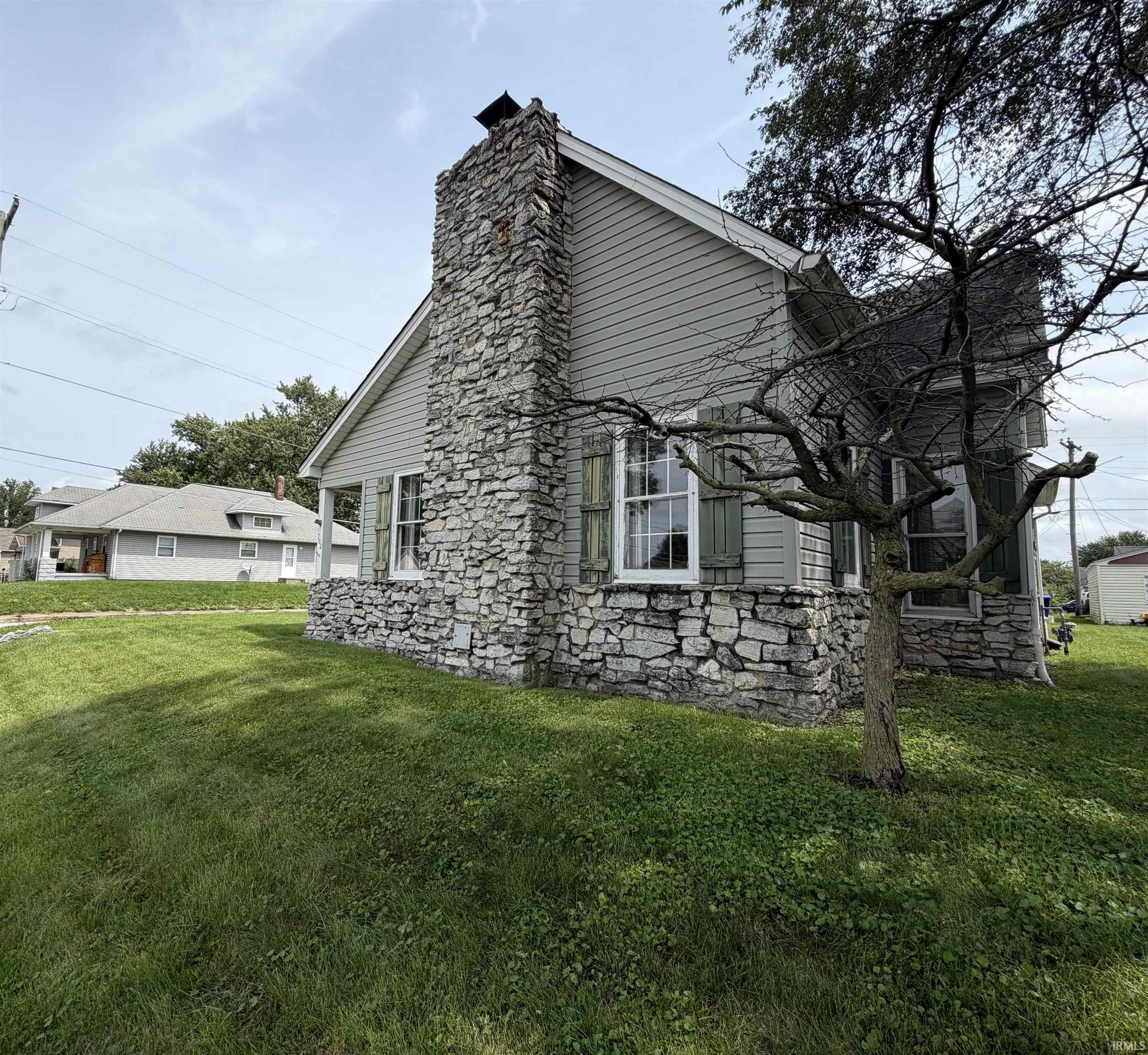 2nd image of 702 S Apperson Wy, Kokomo, IN 46901 | MLS# 202633058