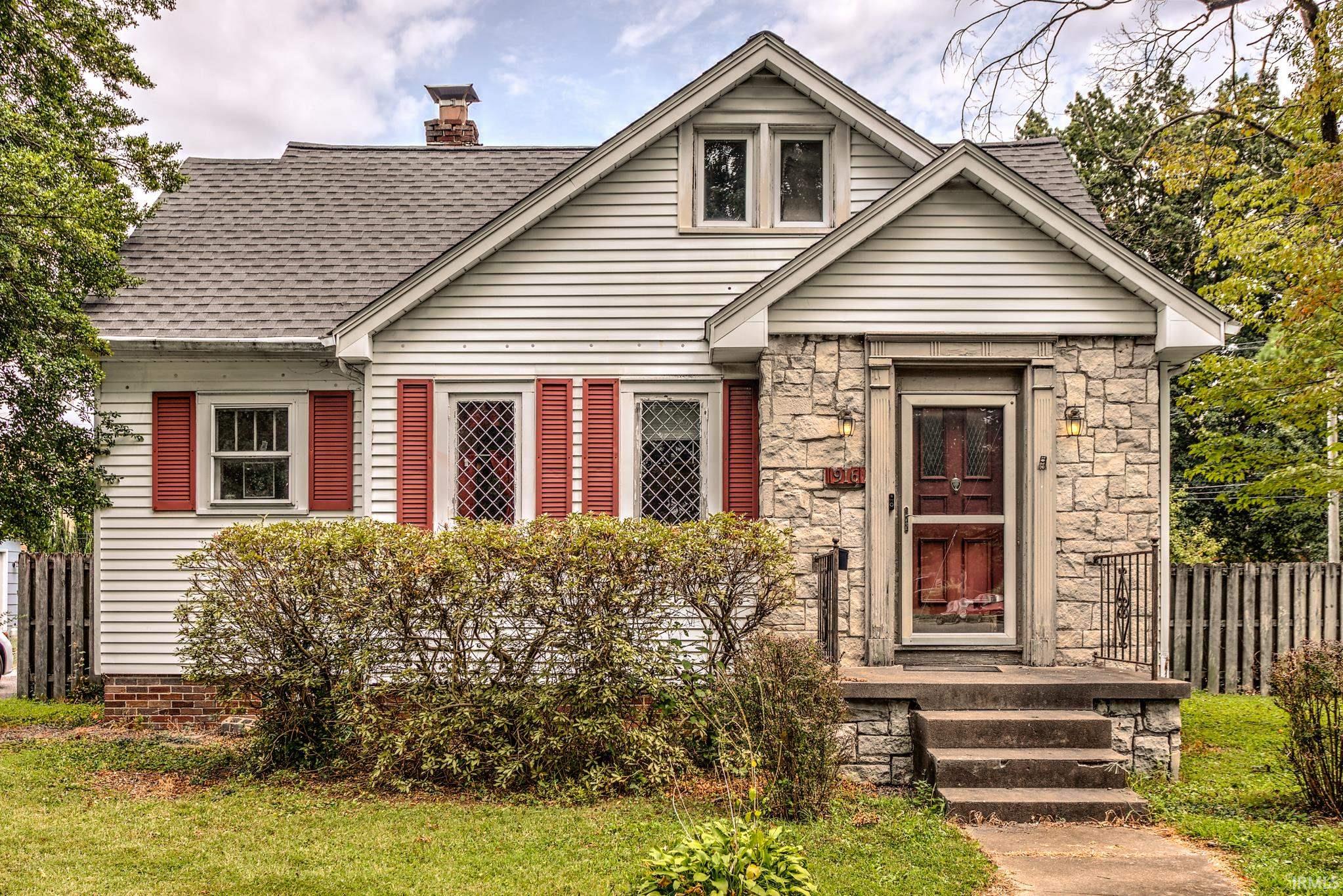 3rd image of 916 S Villa Dr, Evansville, IN 47714 | MLS# 202633059