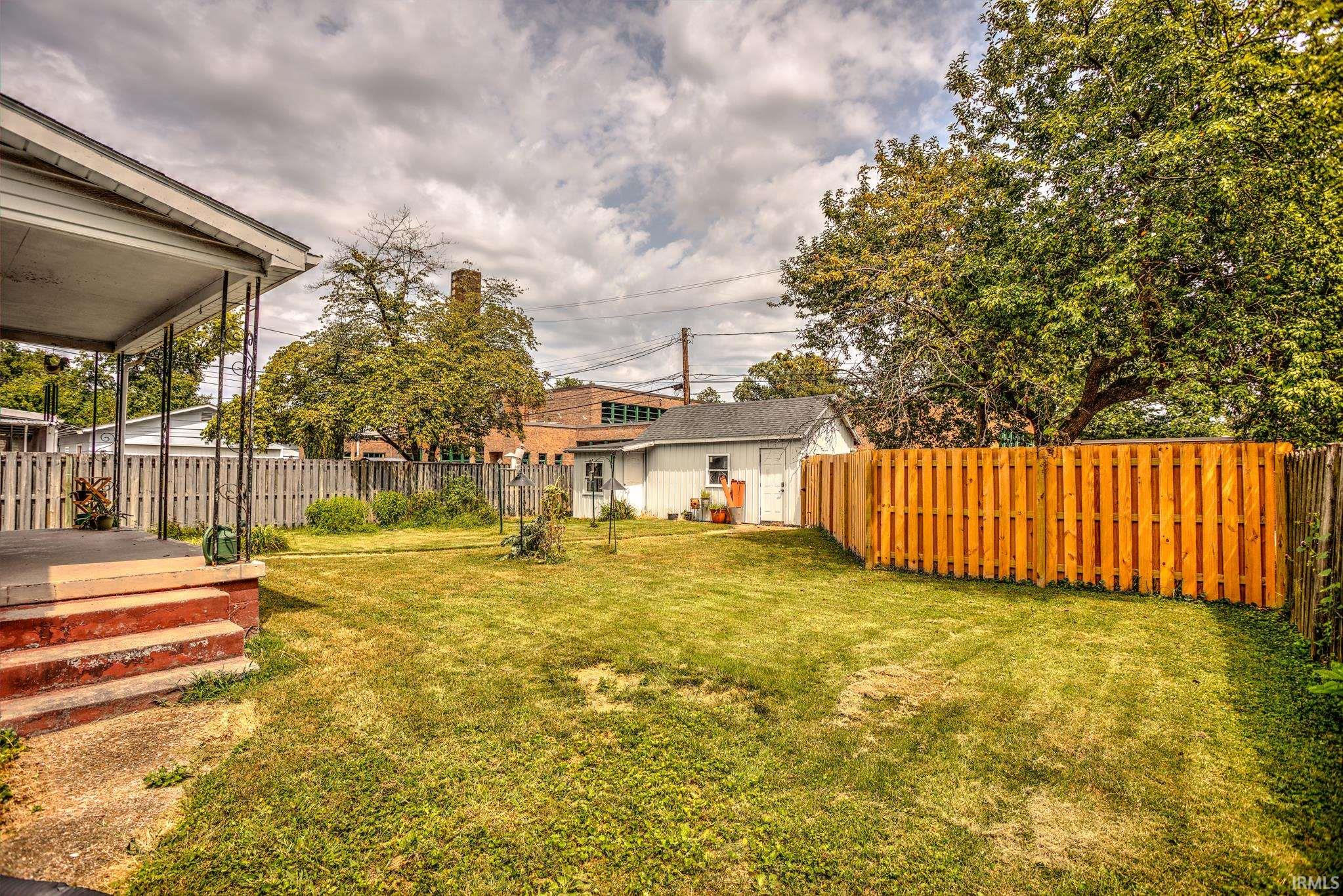 4th image of 916 S Villa Dr, Evansville, IN 47714 | MLS# 202633059
