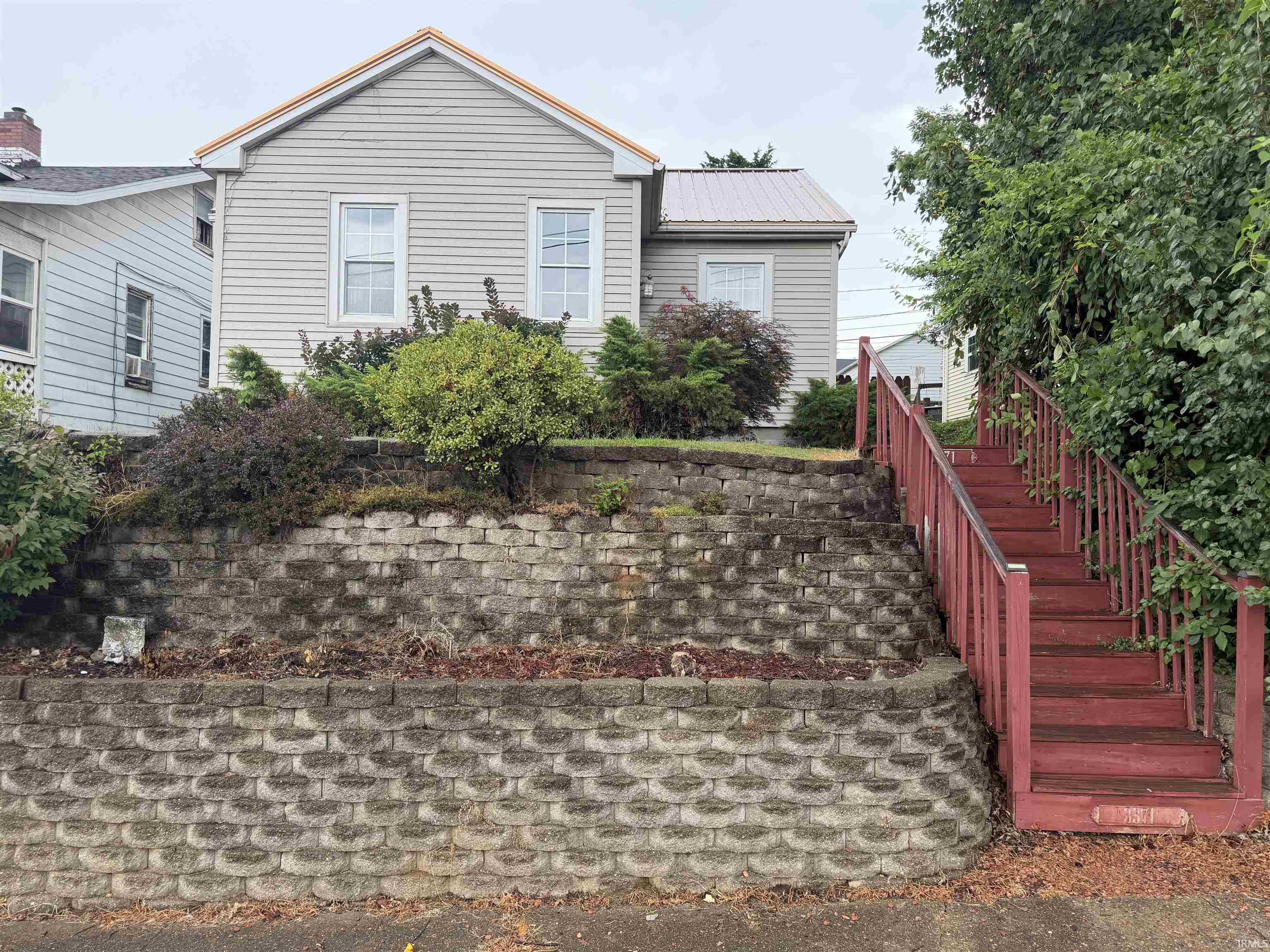 1st image of 3371 W Franklin St, Evansville, IN 47712 | MLS# 202633075