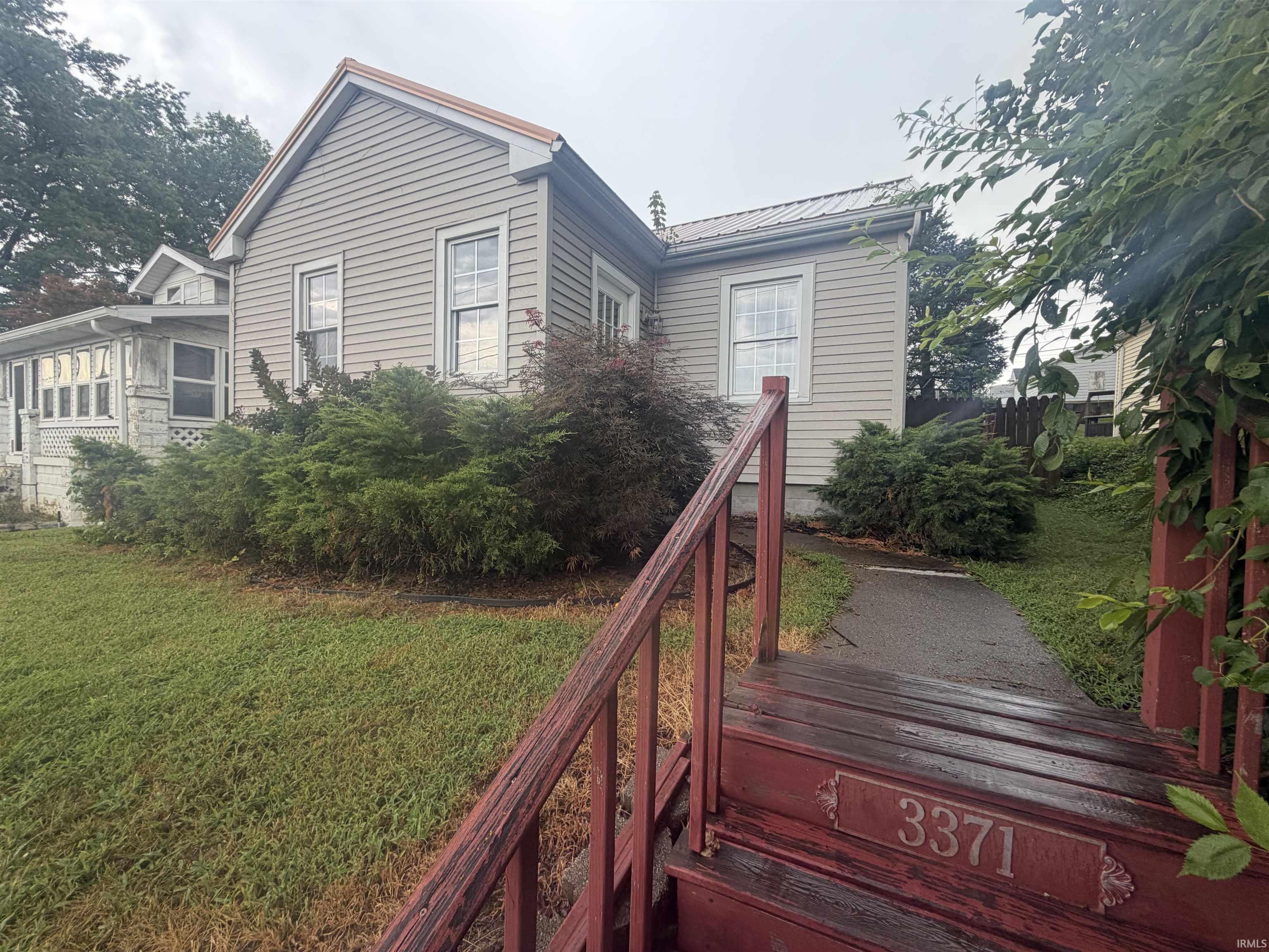 2nd image of 3371 W Franklin St, Evansville, IN 47712 | MLS# 202633075