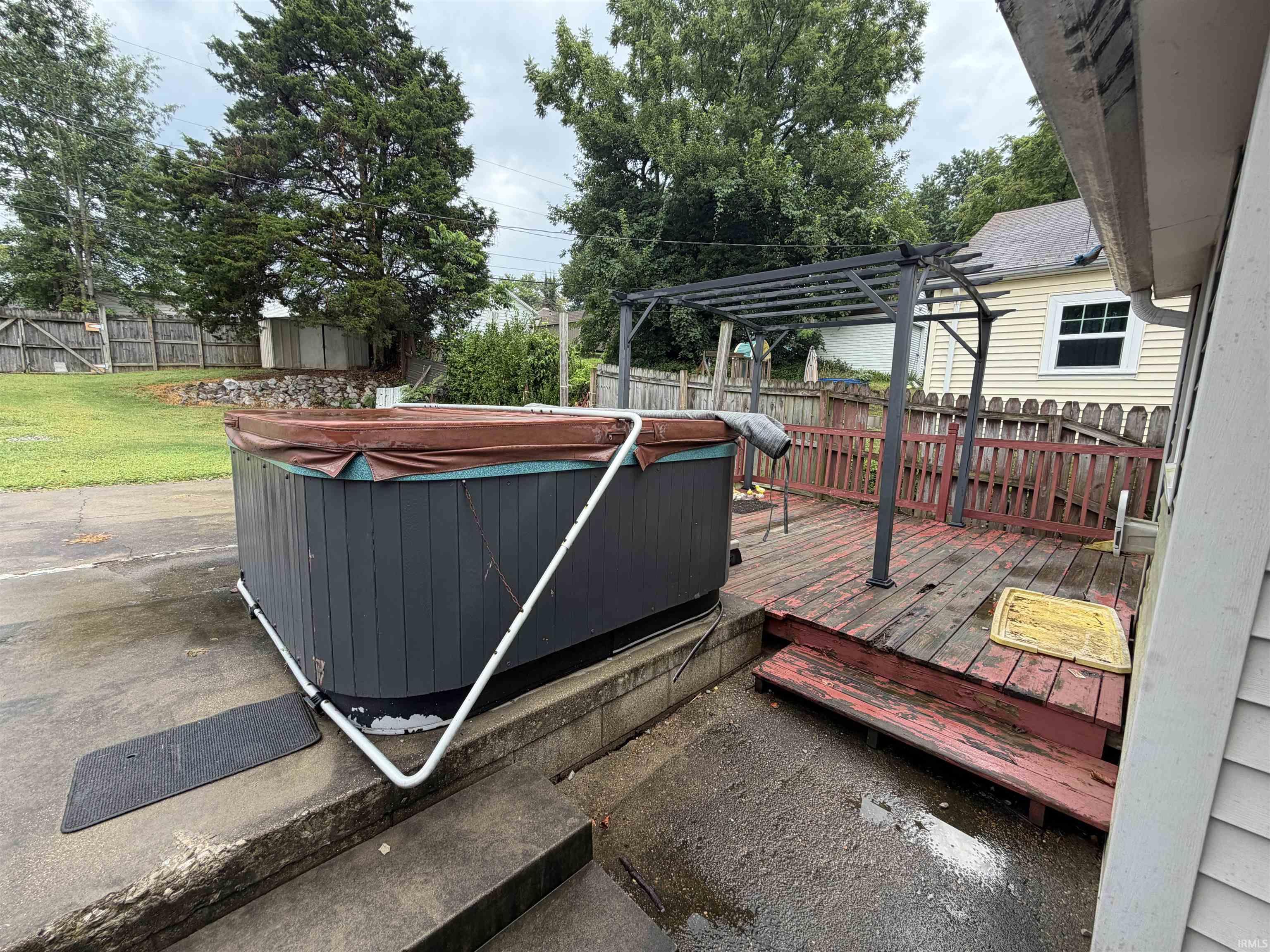 24th image of 3371 W Franklin St, Evansville, IN 47712 | MLS# 202633075