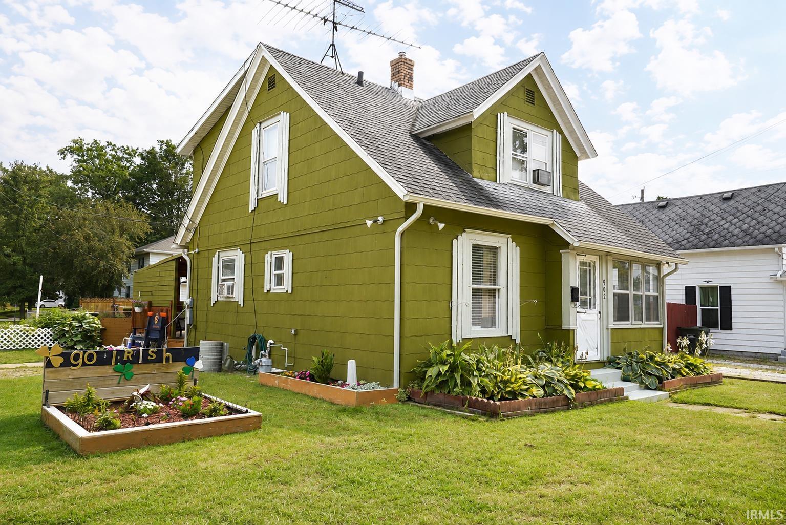 1st image of 902 Bruce St, South Bend, IN 46613 | MLS# 202633106
