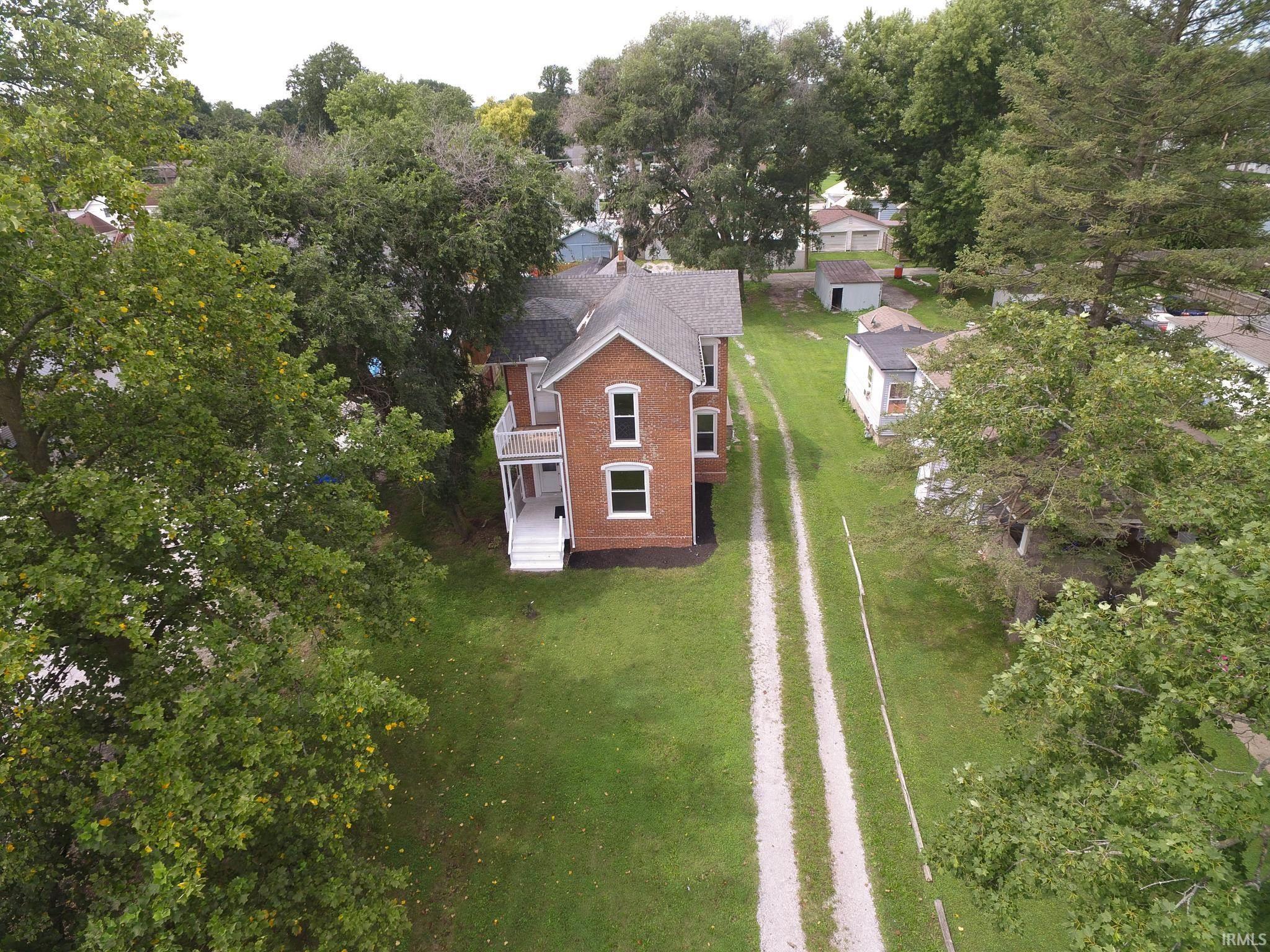 2nd image of 210 N Railroad St, Monticello, IN 47960 | MLS# 202633112