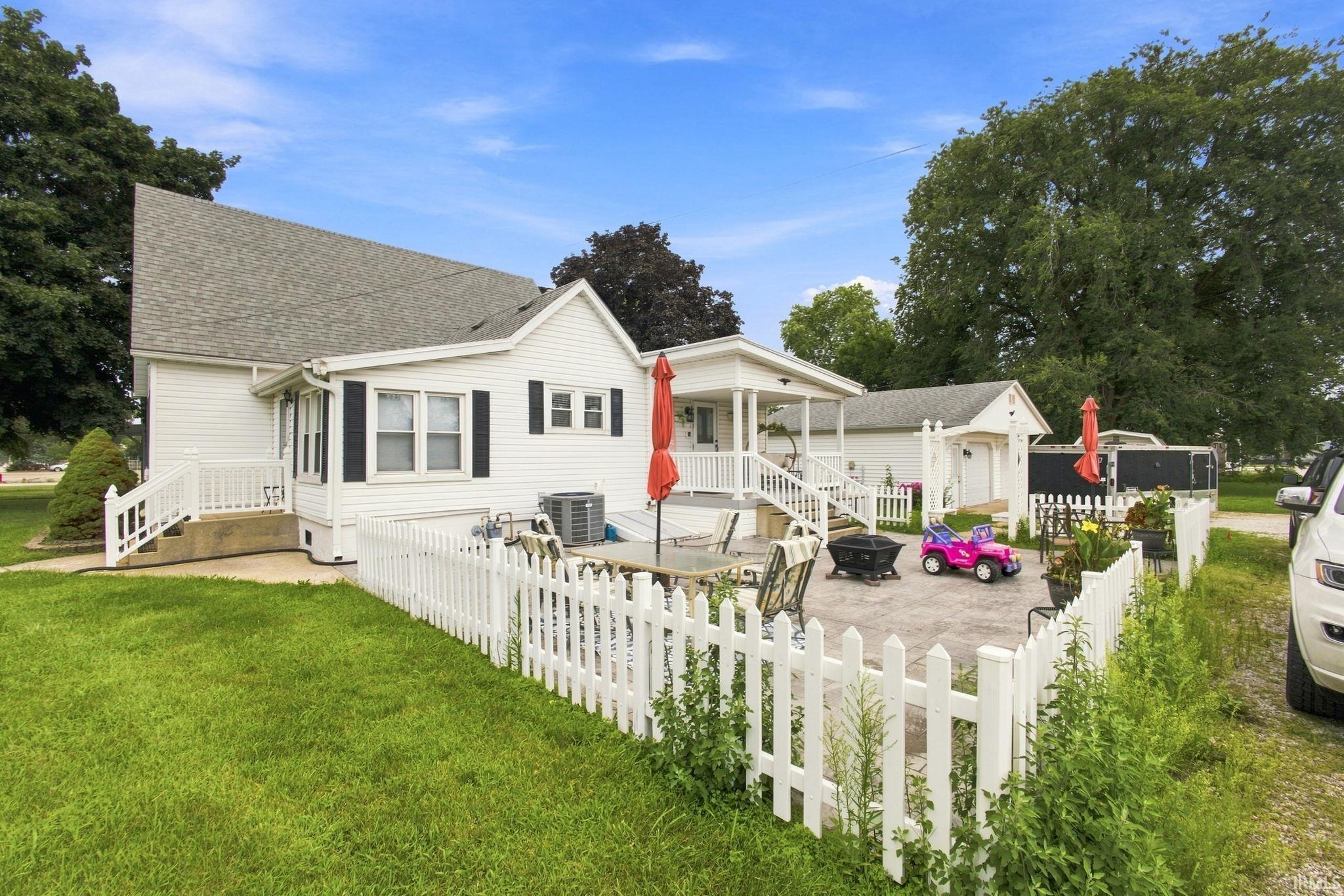 4th image of 1017 N Weston St, Rensselaer, IN 47978 | MLS# 202633121