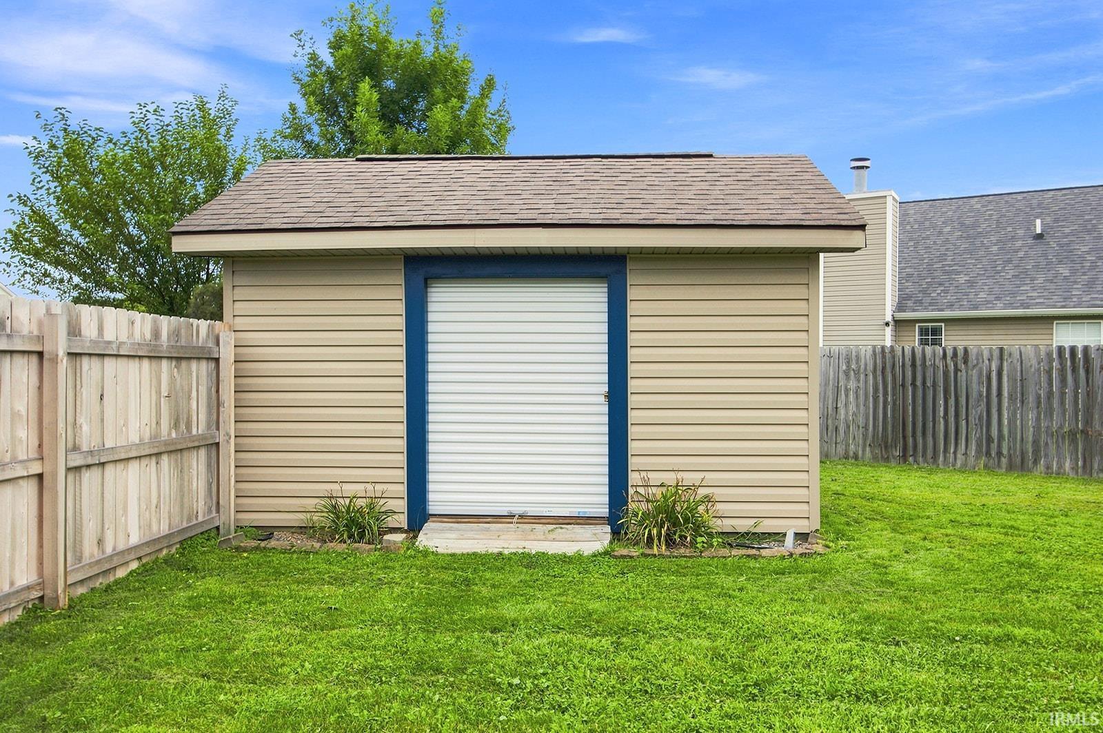 37th image of 2304 Lasalle Ln, Lafayette, IN 47909 | MLS# 202633124