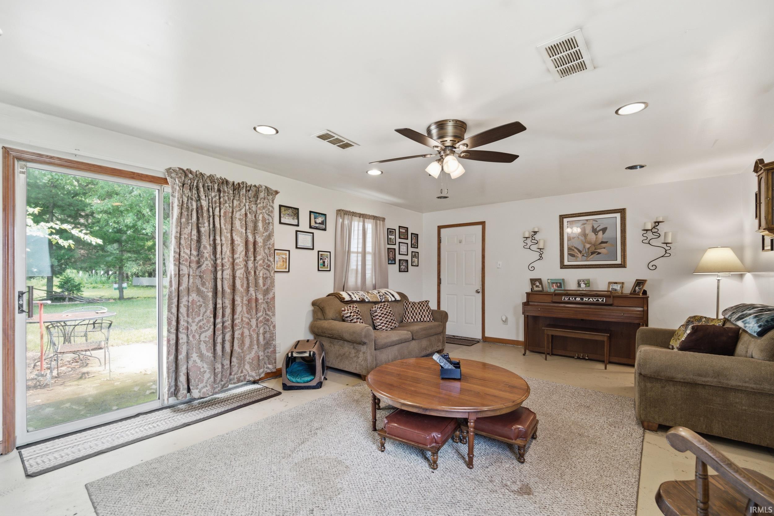 3rd image of 3303 Old Sr 25 N, Lafayette, IN 47905 | MLS# 202633127