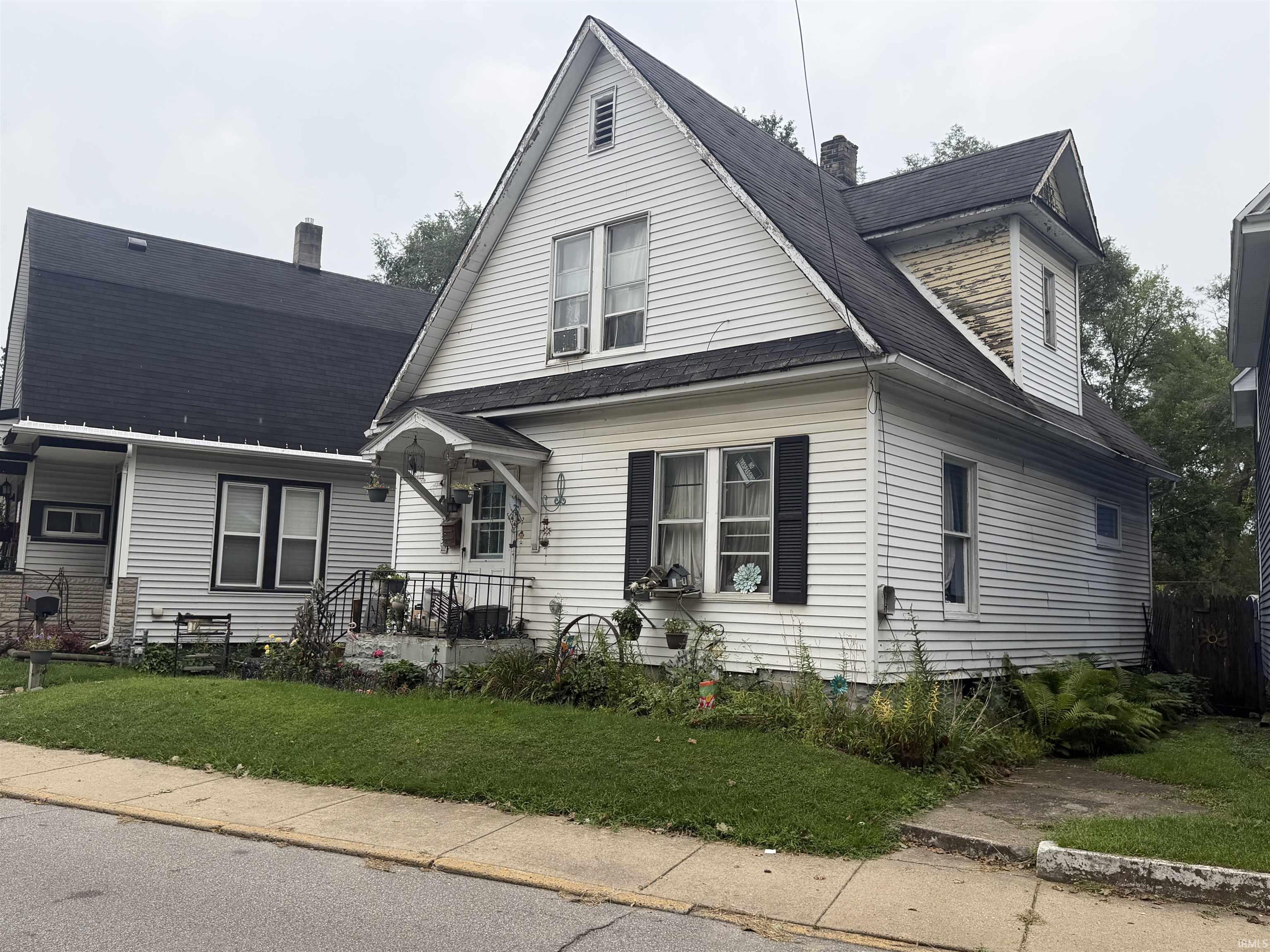 1st image of 313 S Shore Ave, Elkhart, IN 46516 | MLS# 202633202