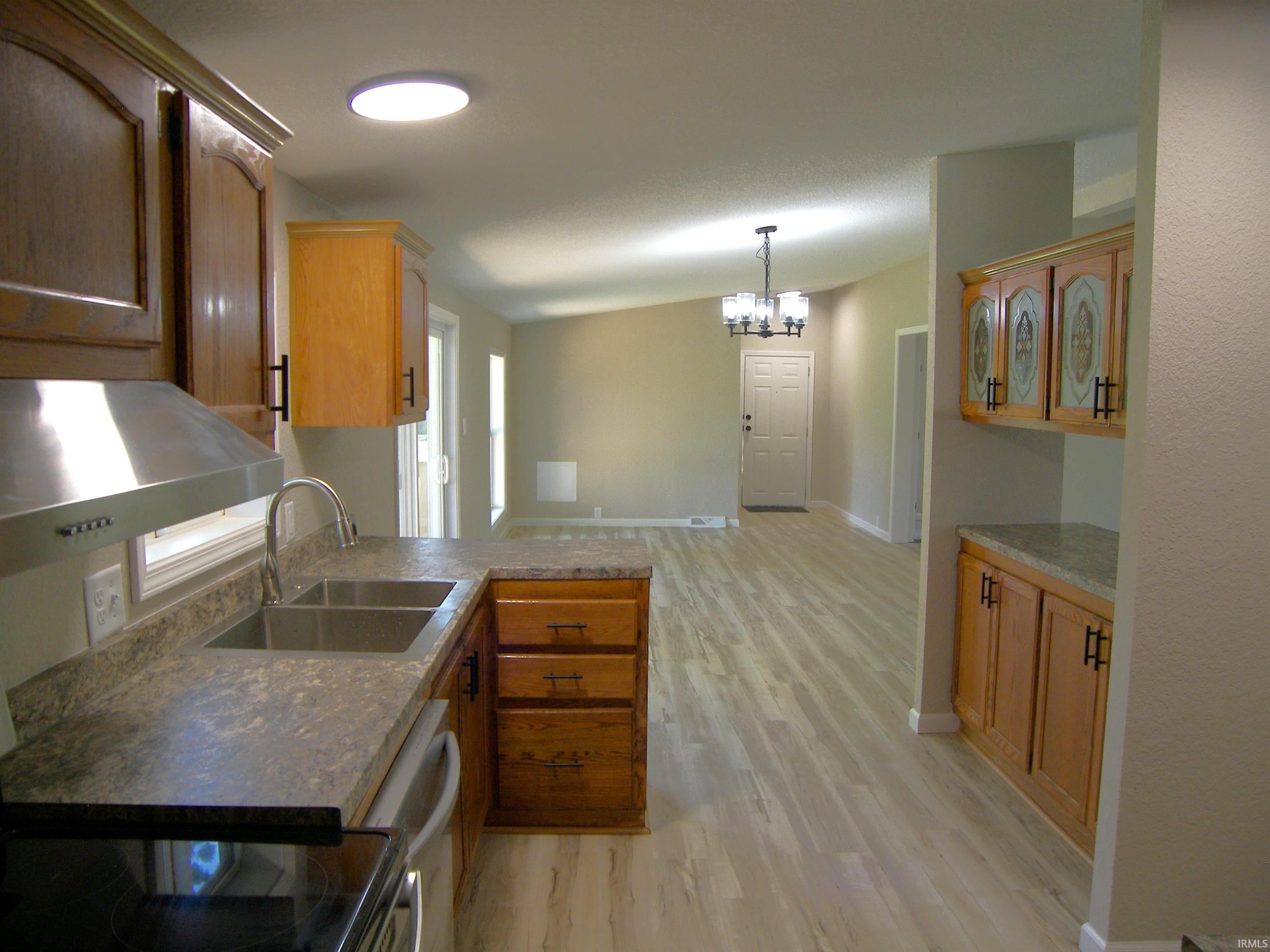 Photo 12 of 7321 S Caldwell Lake Drive