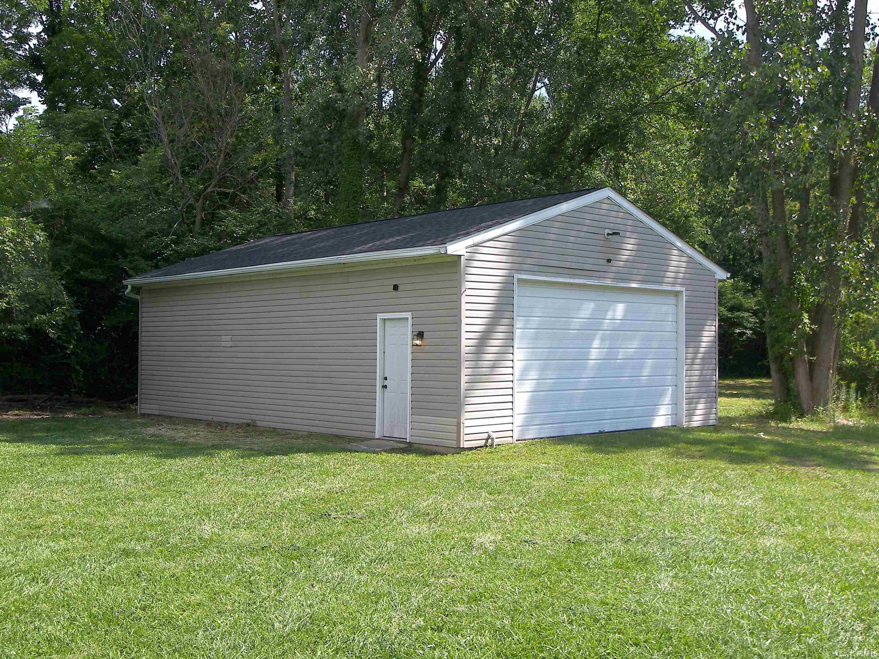 Photo 41 of 7321 S Caldwell Lake Drive