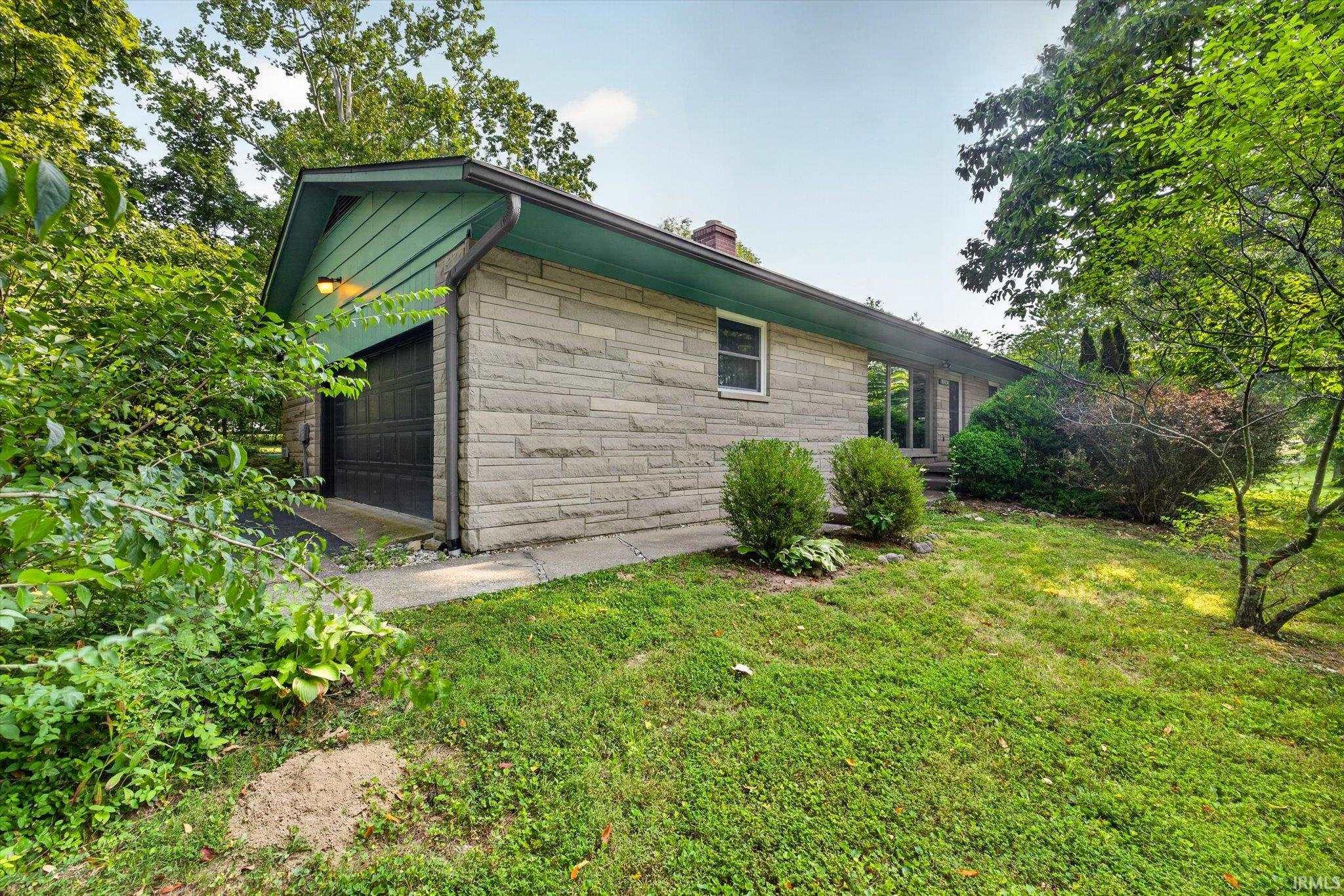 2nd image of 4242 W Beech Ln, Bloomington, IN 47404 | MLS# 202633258