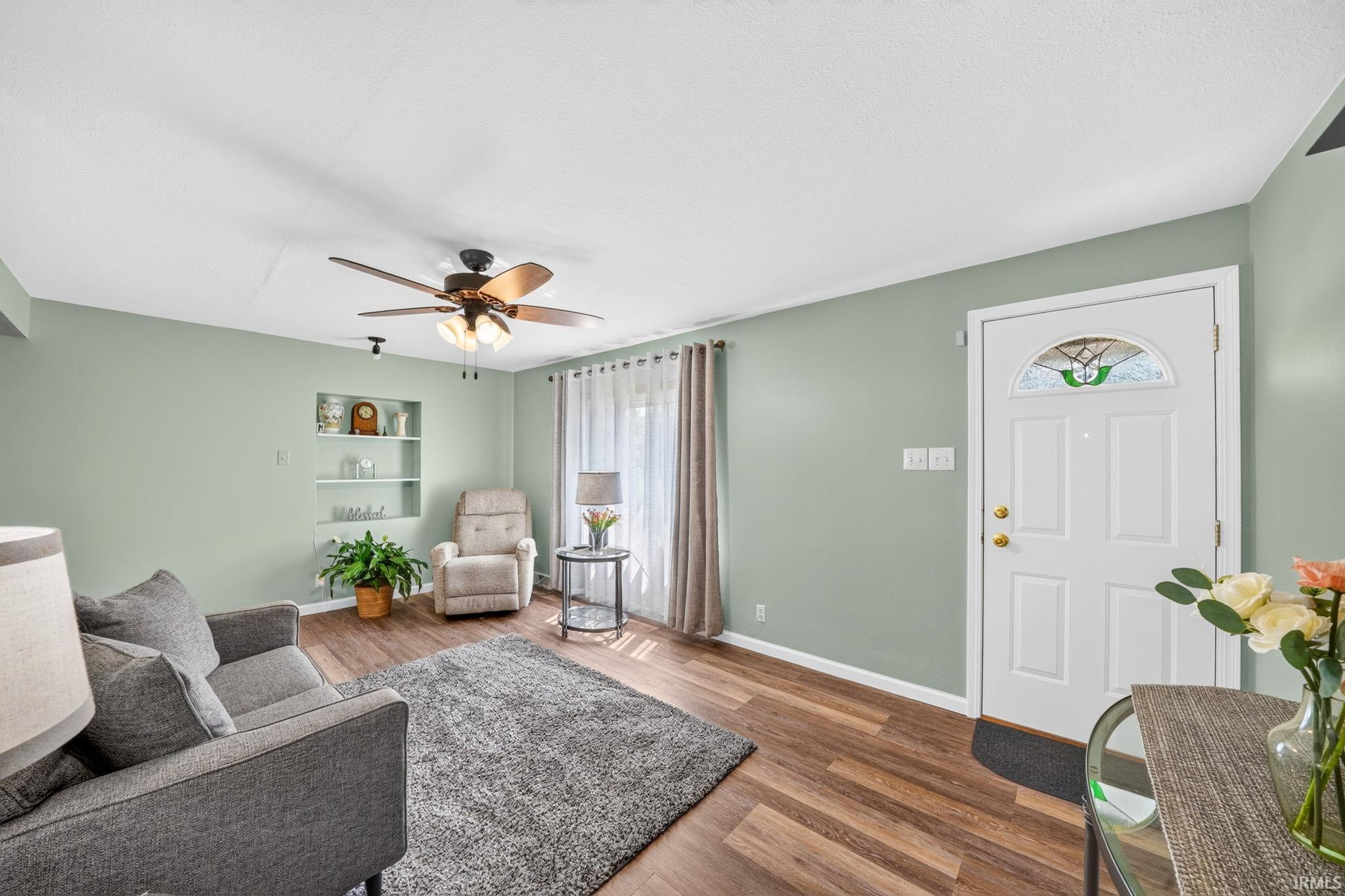 2nd image of 234 W La Salle Ave, Mishawaka, IN 46545 | MLS# 202633269