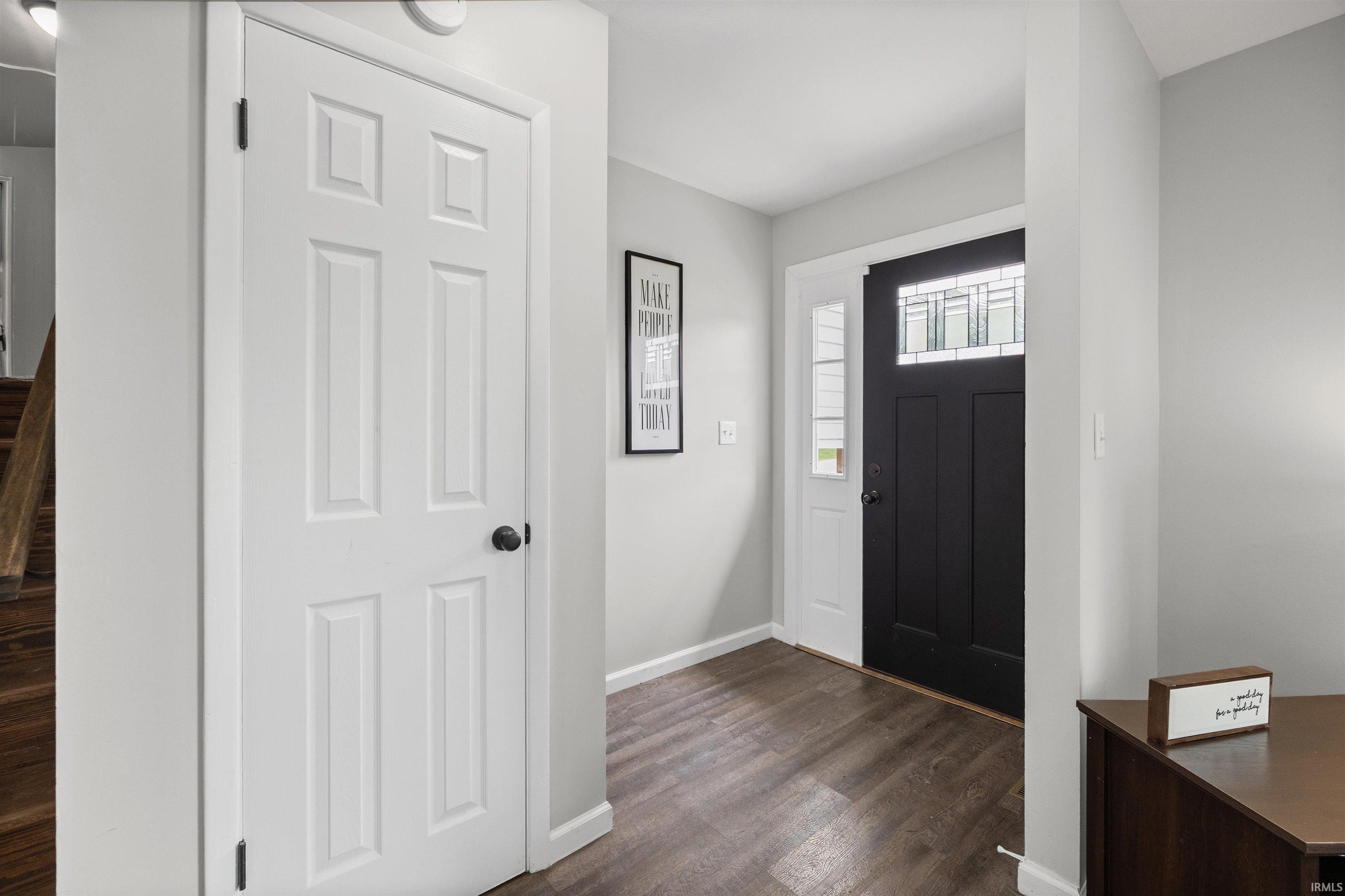2nd image of 100 Foxwood Ct, Lafayette, IN 47905 | MLS# 202633296