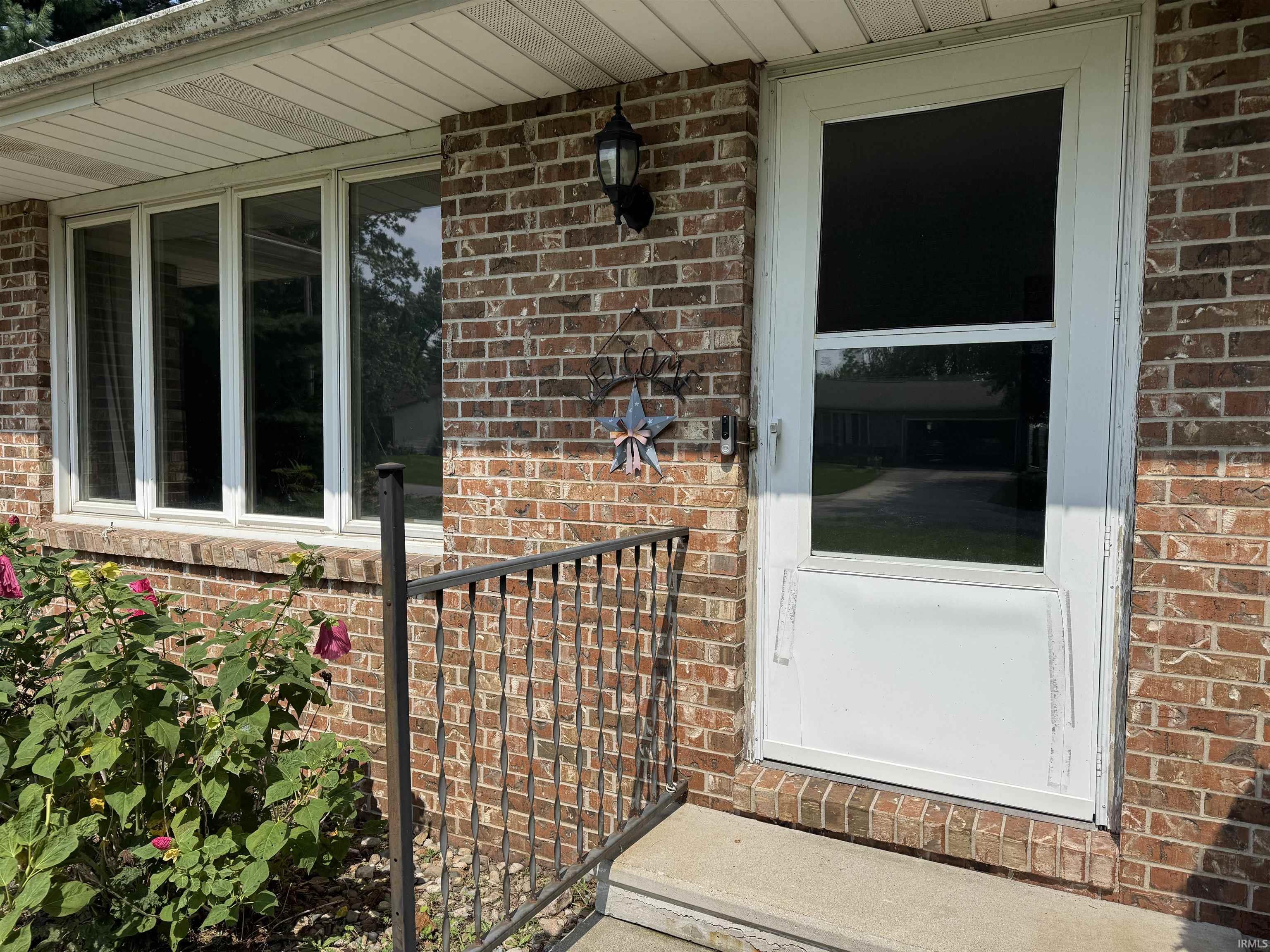 2nd image of 52054 Del Rue Dr, Elkhart, IN 46514 | MLS# 202633306