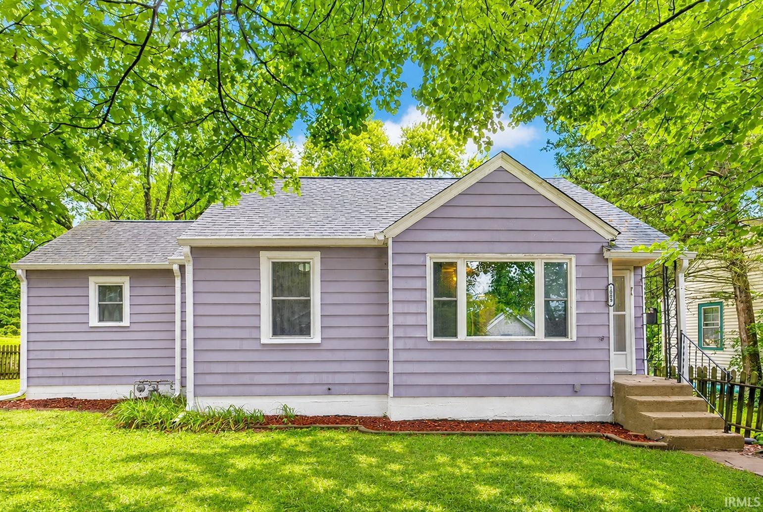 1st image of 1009 N Woodburn Ave, Bloomington, IN 47404 | MLS# 202633334