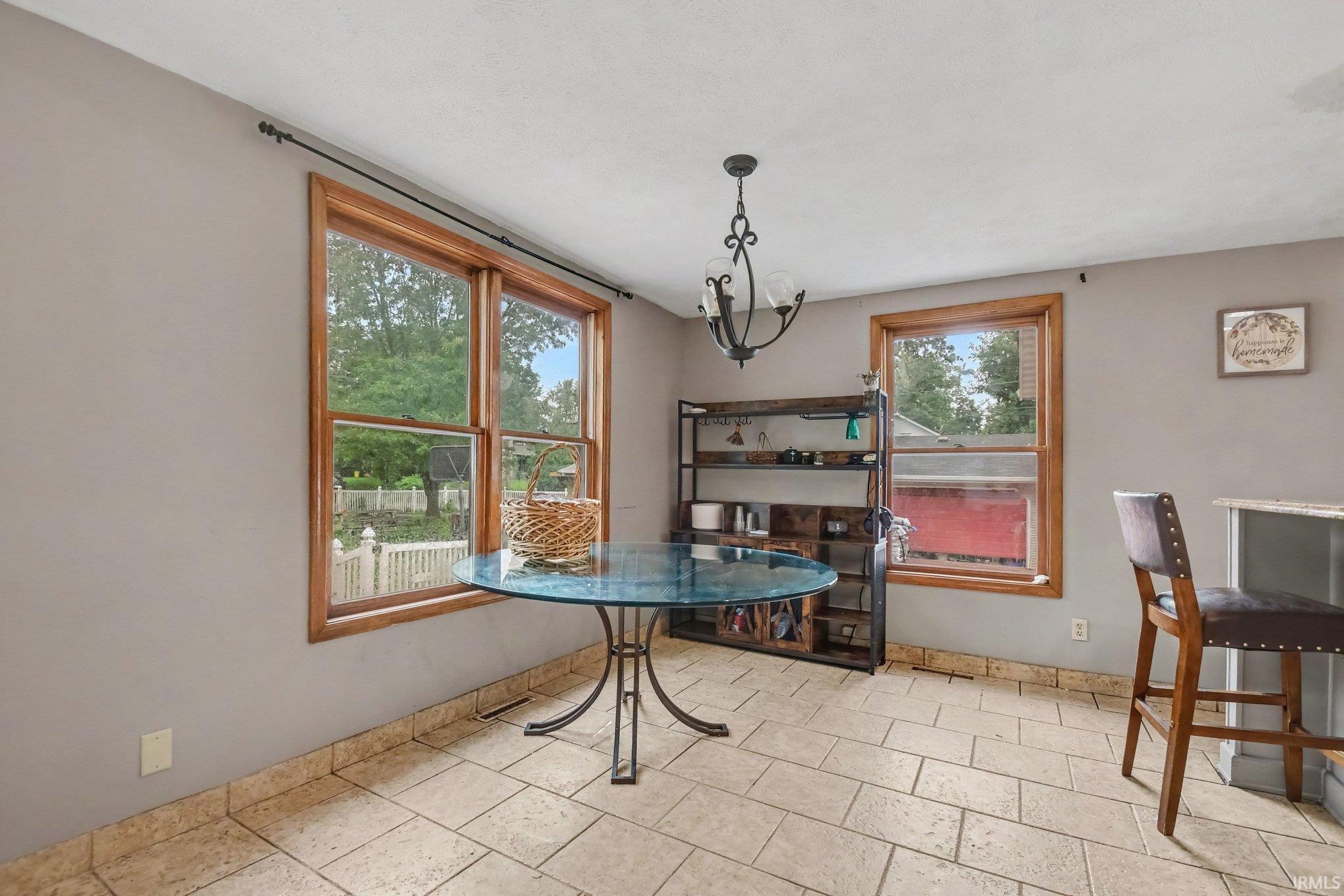 5th image of 1429 Elreno St, Elkhart, IN 46516 | MLS# 202633341