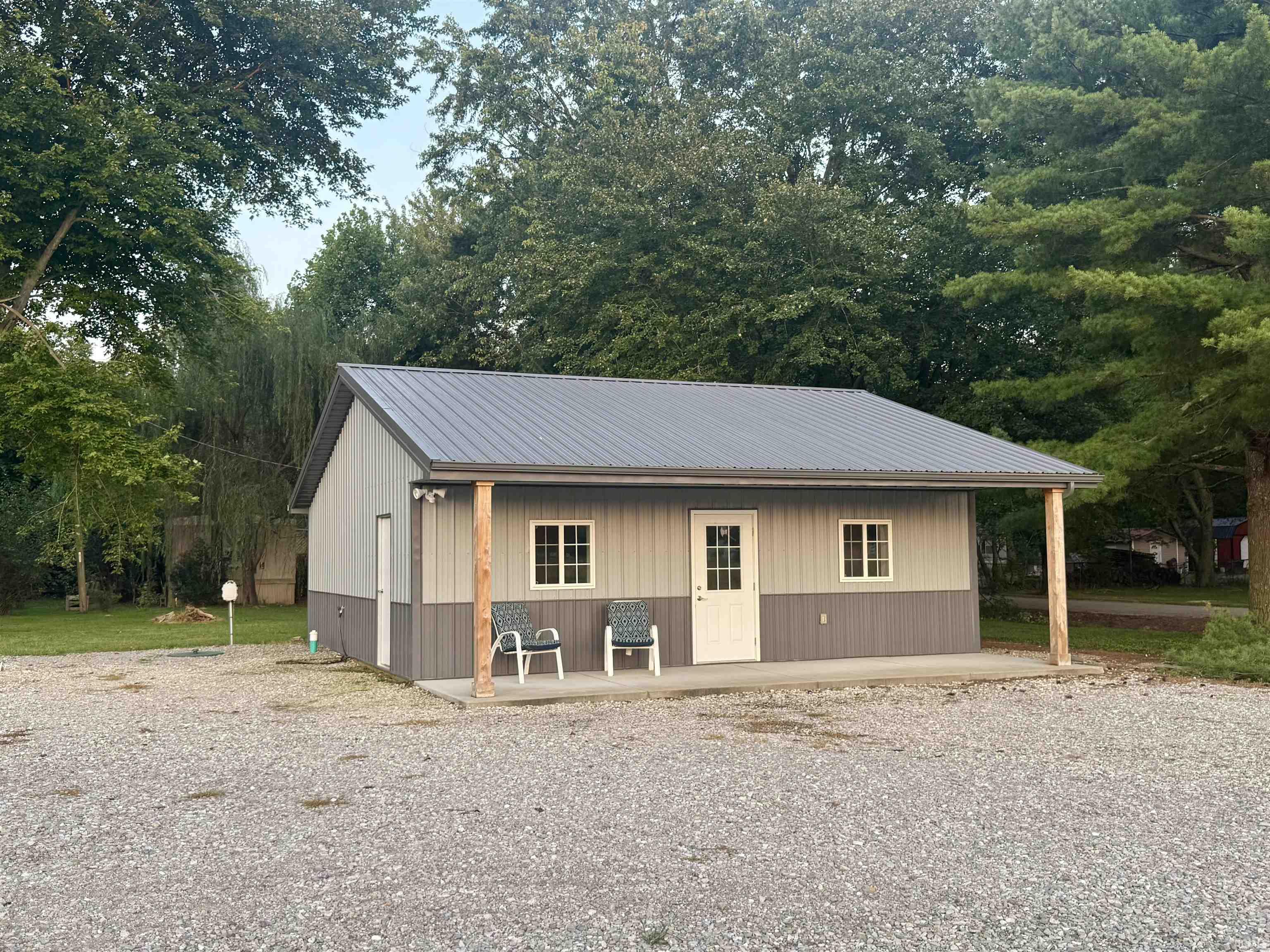 1st image of 727 N Cr 950 W, Richland, IN 47634 | MLS# 202633369