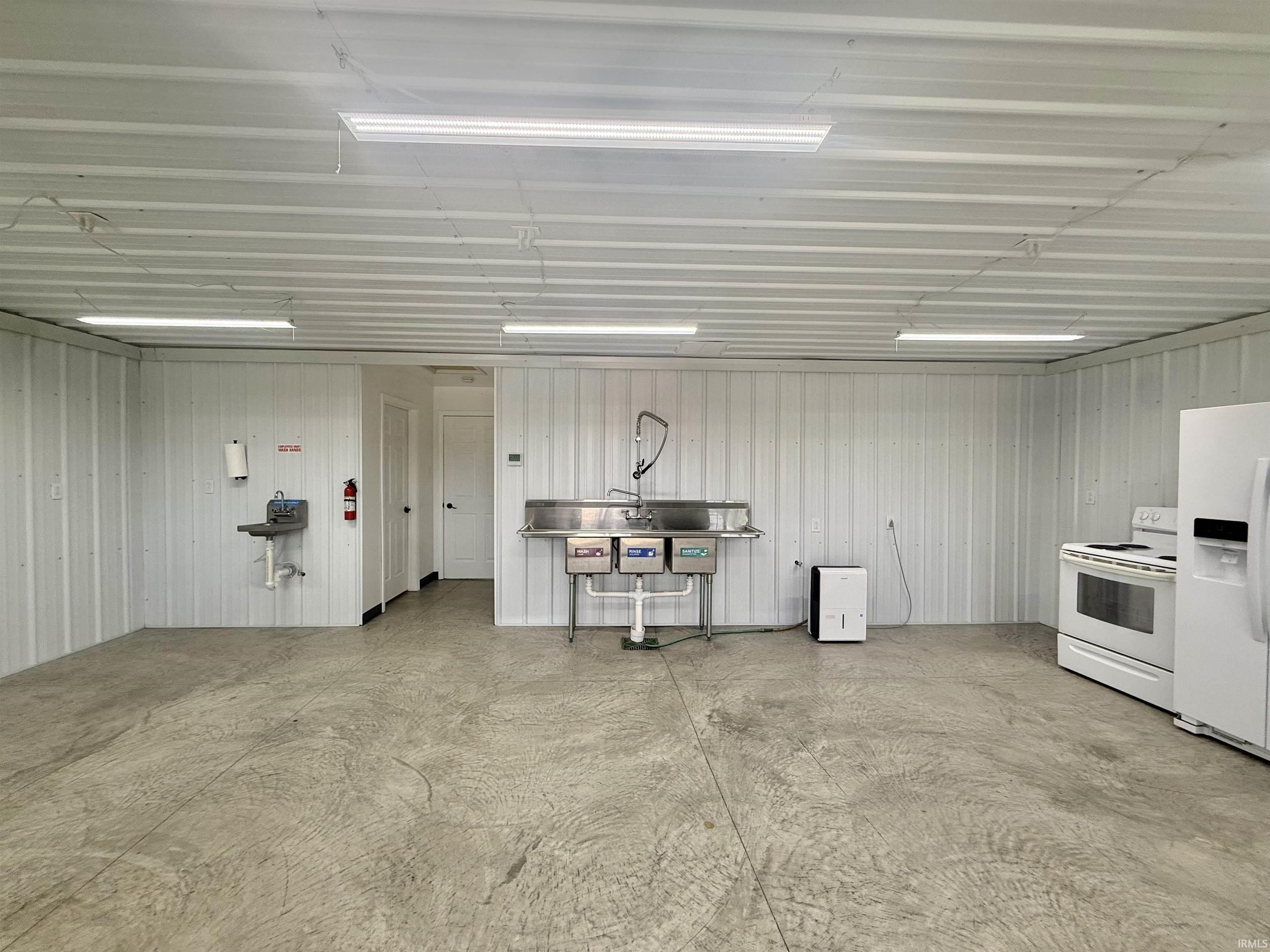 4th image of 727 N Cr 950 W, Richland, IN 47634 | MLS# 202633369