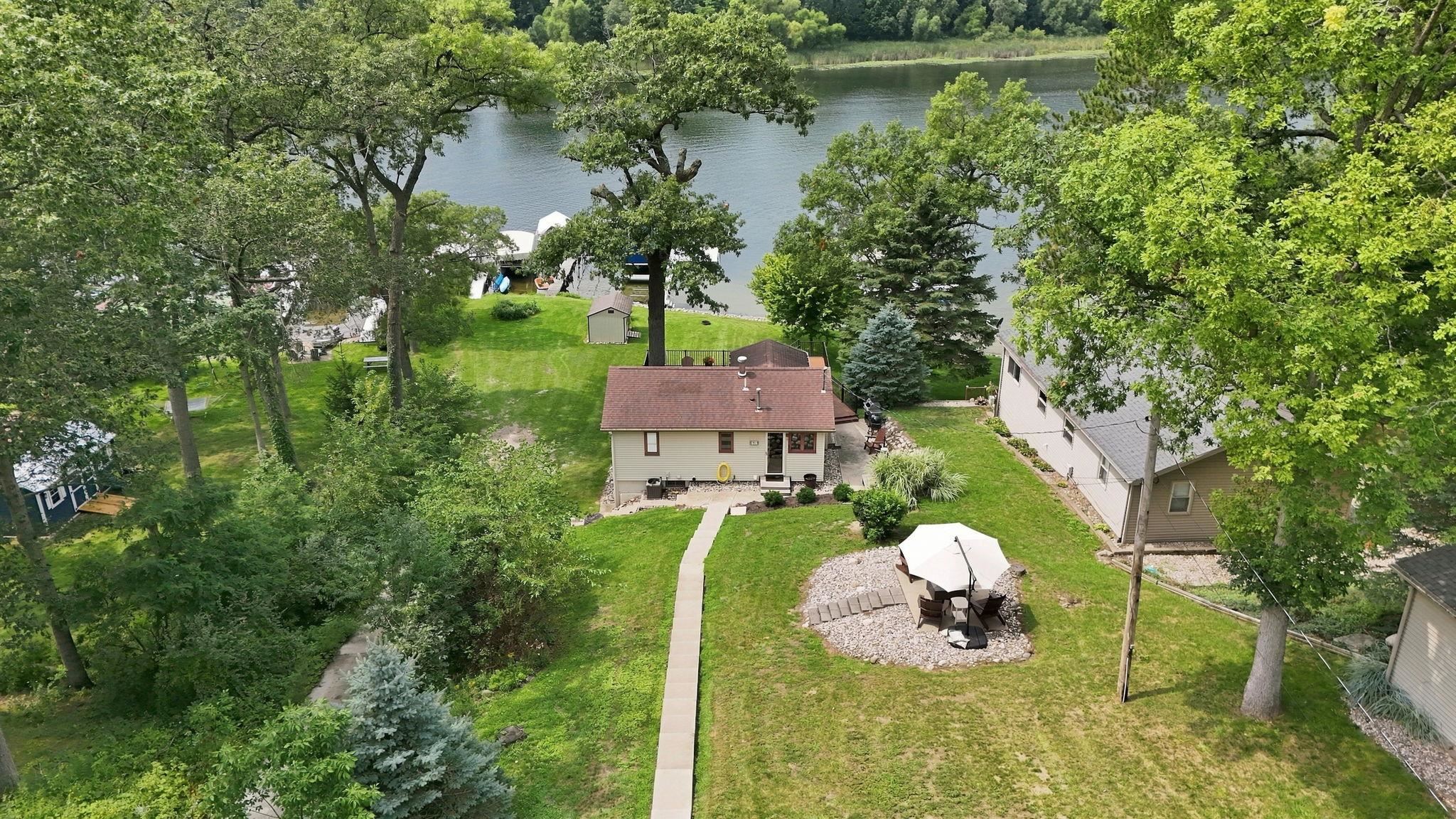 2nd image of 520 Lane 274 Crooked Lk, Angola, IN 46703 | MLS# 202633370