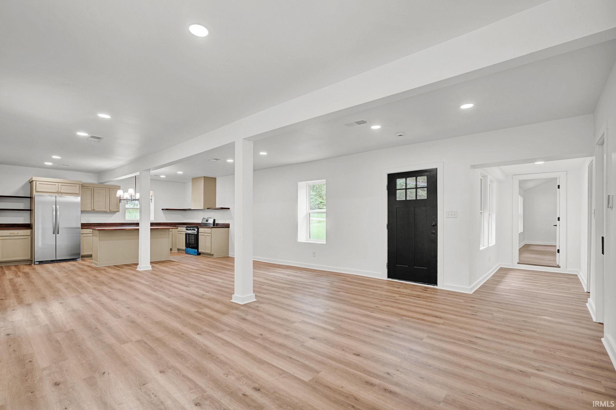 2nd image of 2600 Diefenbach Rd, Evansville, IN 47720 | MLS# 202633377