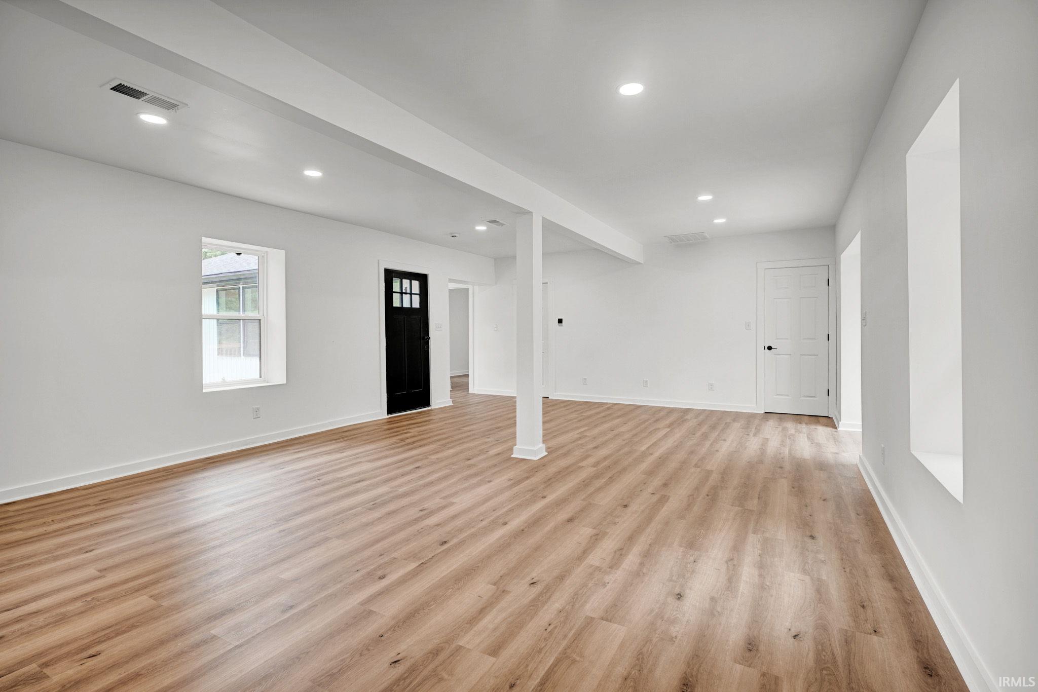 3rd image of 2600 Diefenbach Rd, Evansville, IN 47720 | MLS# 202633377