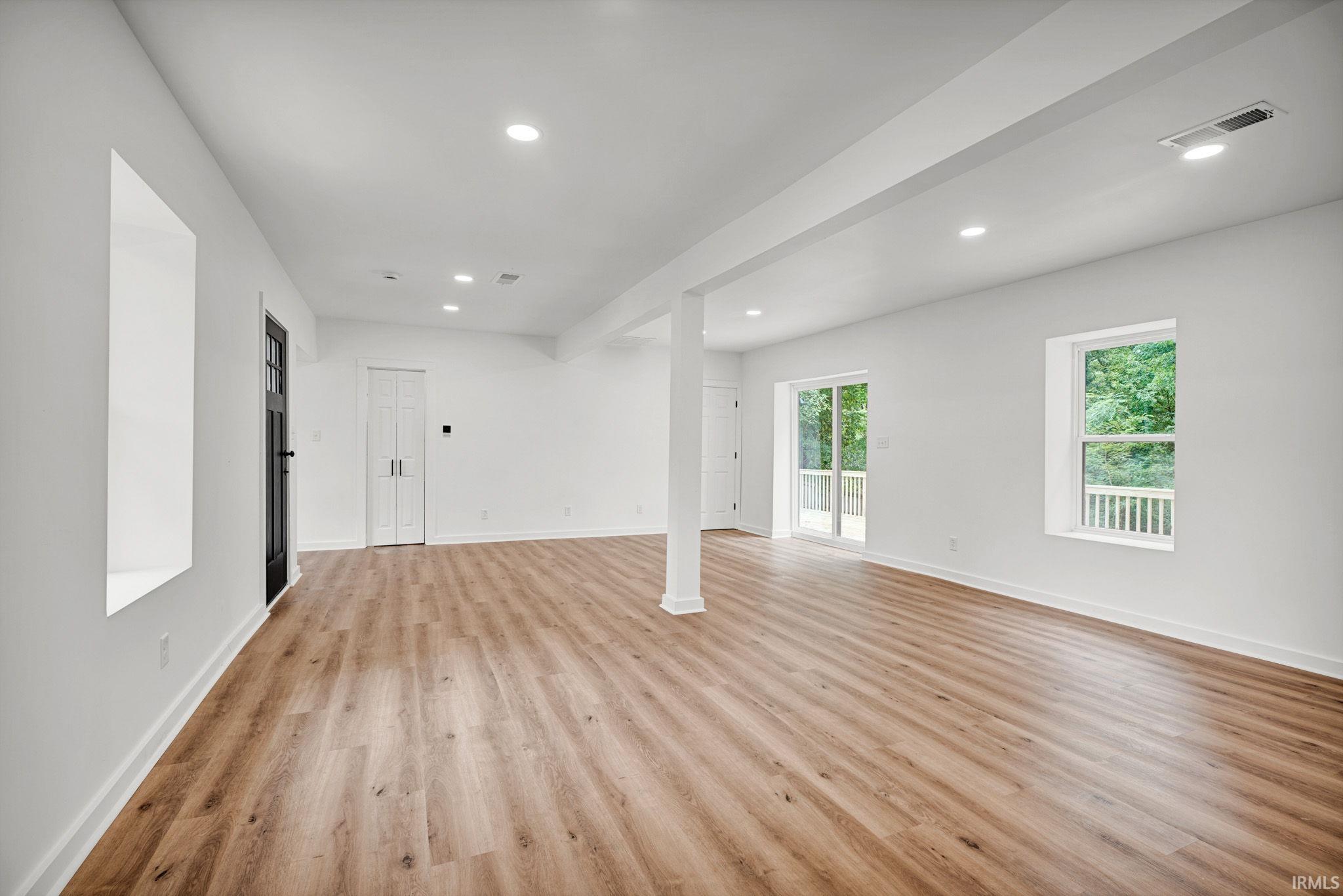 4th image of 2600 Diefenbach Rd, Evansville, IN 47720 | MLS# 202633377