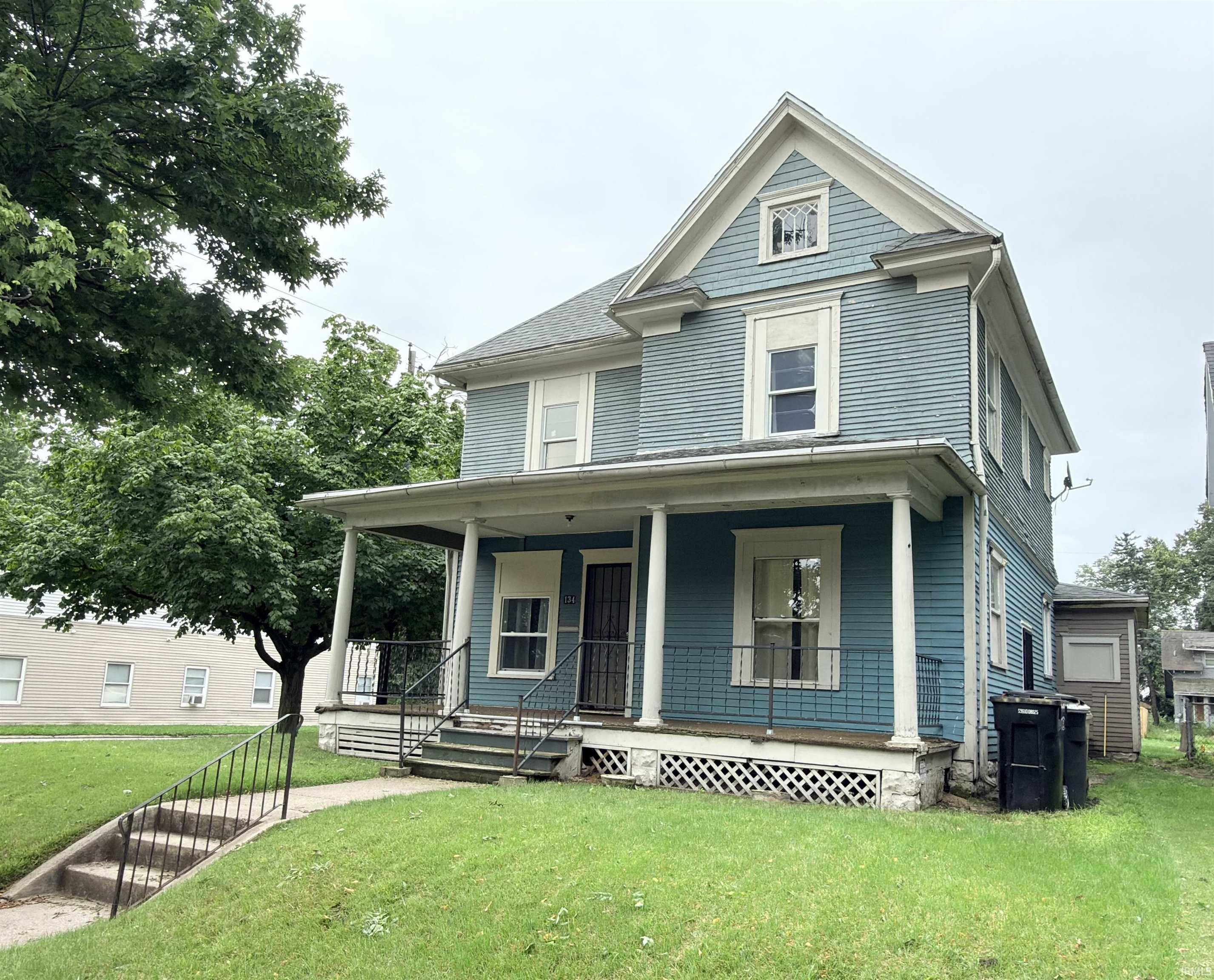 2nd image of 134 E Calvert St, South Bend, IN 46613 | MLS# 202633378