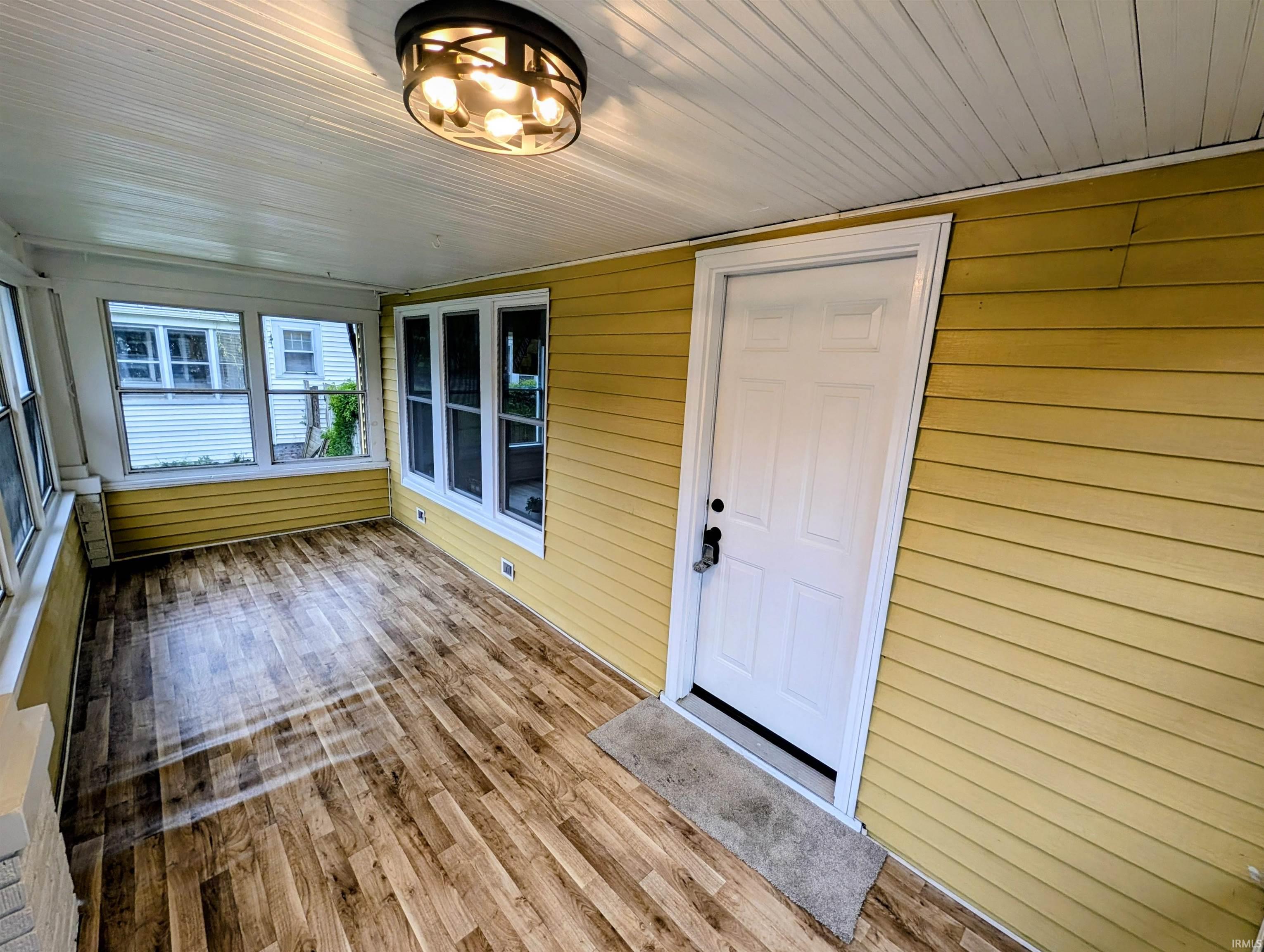 5th image of 827 E Ewing Ave, South Bend, IN 46613 | MLS# 202633393