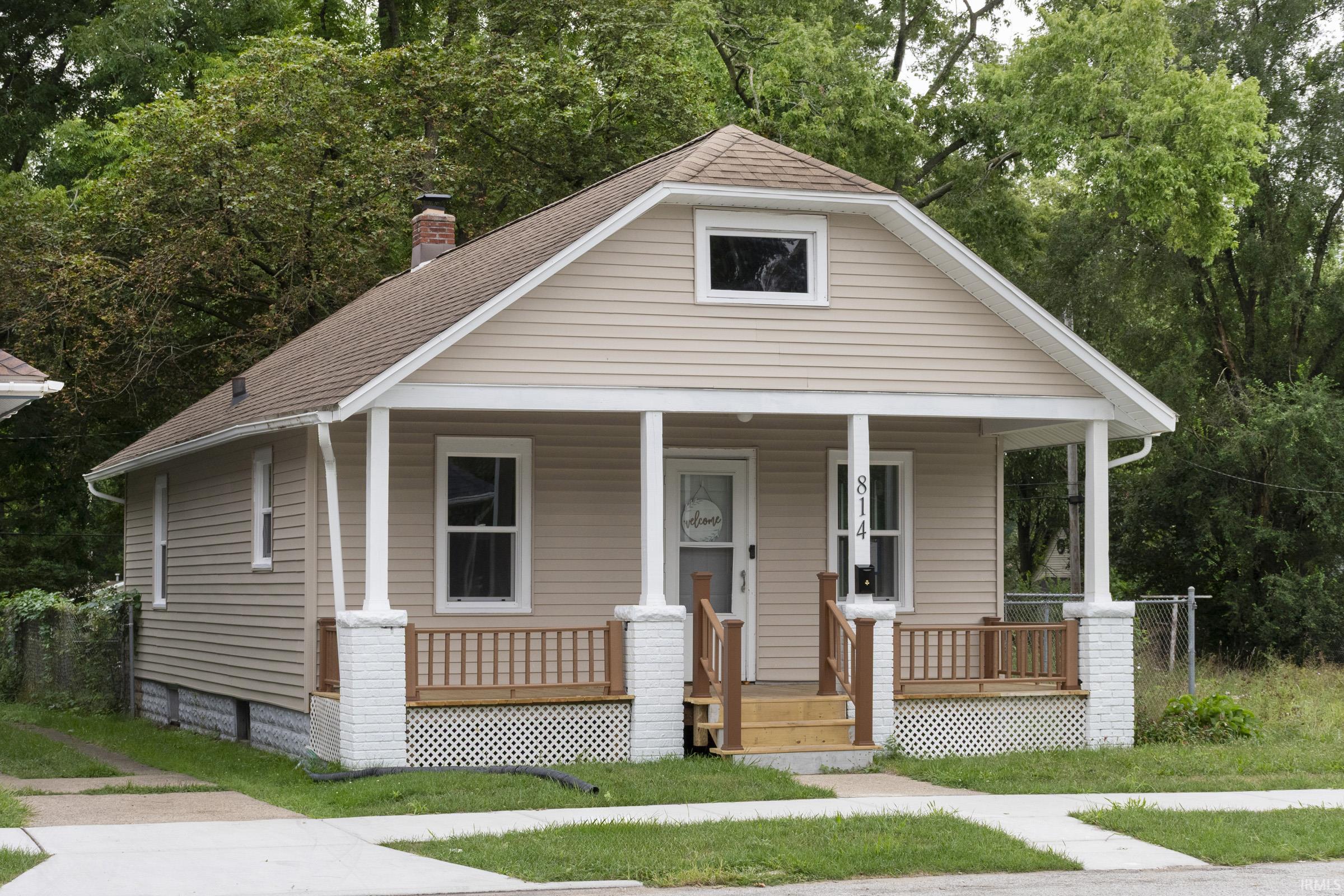 2nd image of 814 Sancome Ave, South Bend, IN 46628 | MLS# 202633402