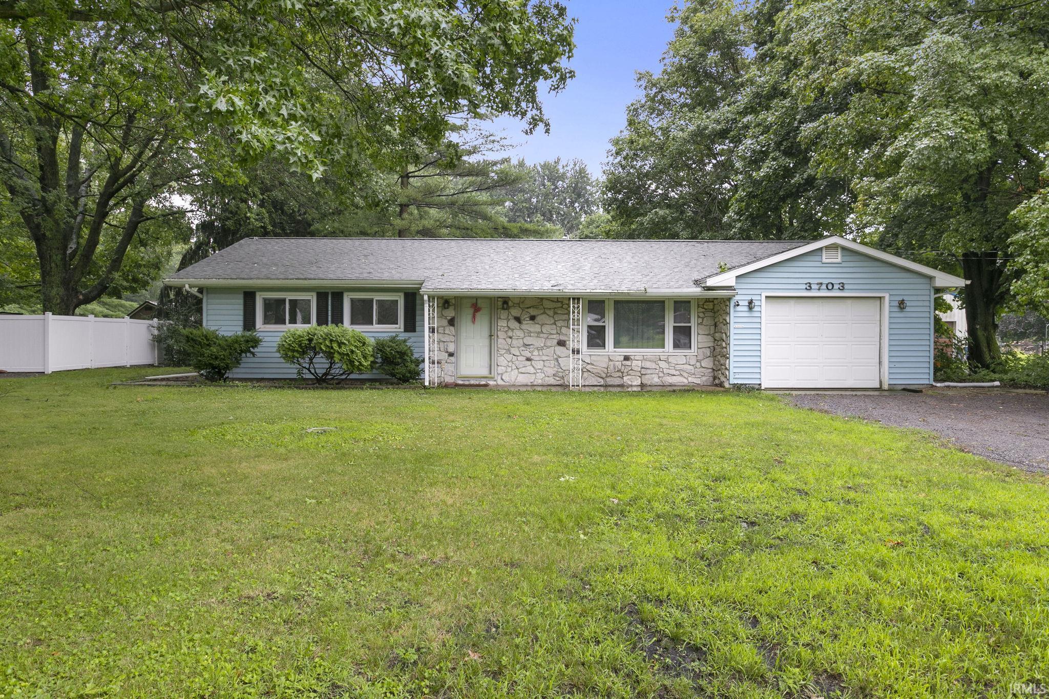 1st image of 3703 W Old Road 30, Warsaw, IN 46580 | MLS# 202633407