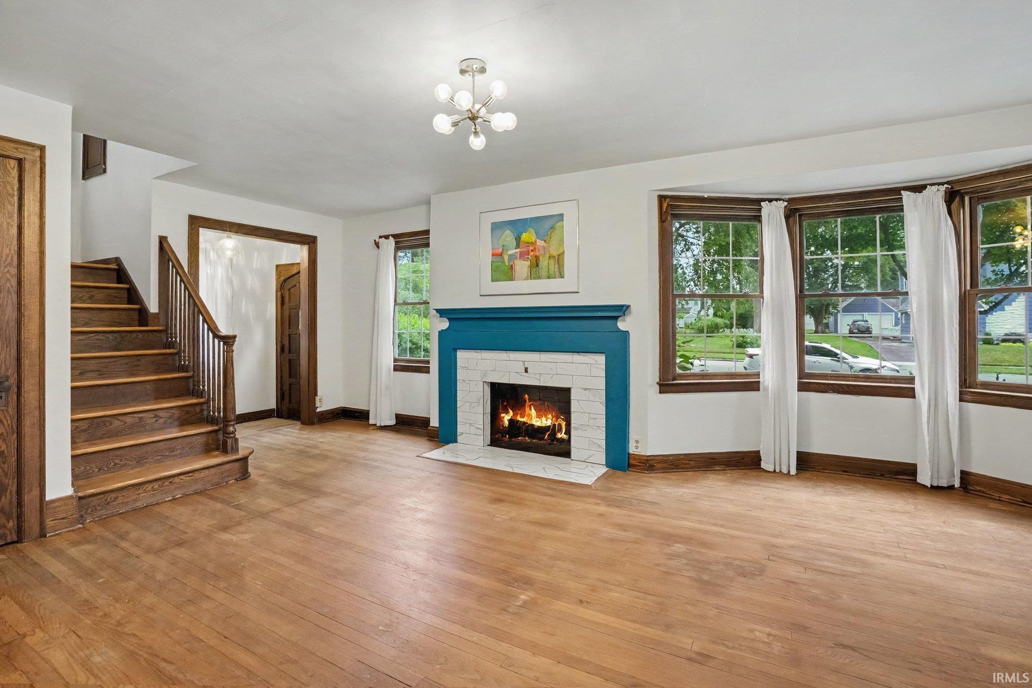 3rd image of 829 E Woodside St, South Bend, IN 46614 | MLS# 202633411