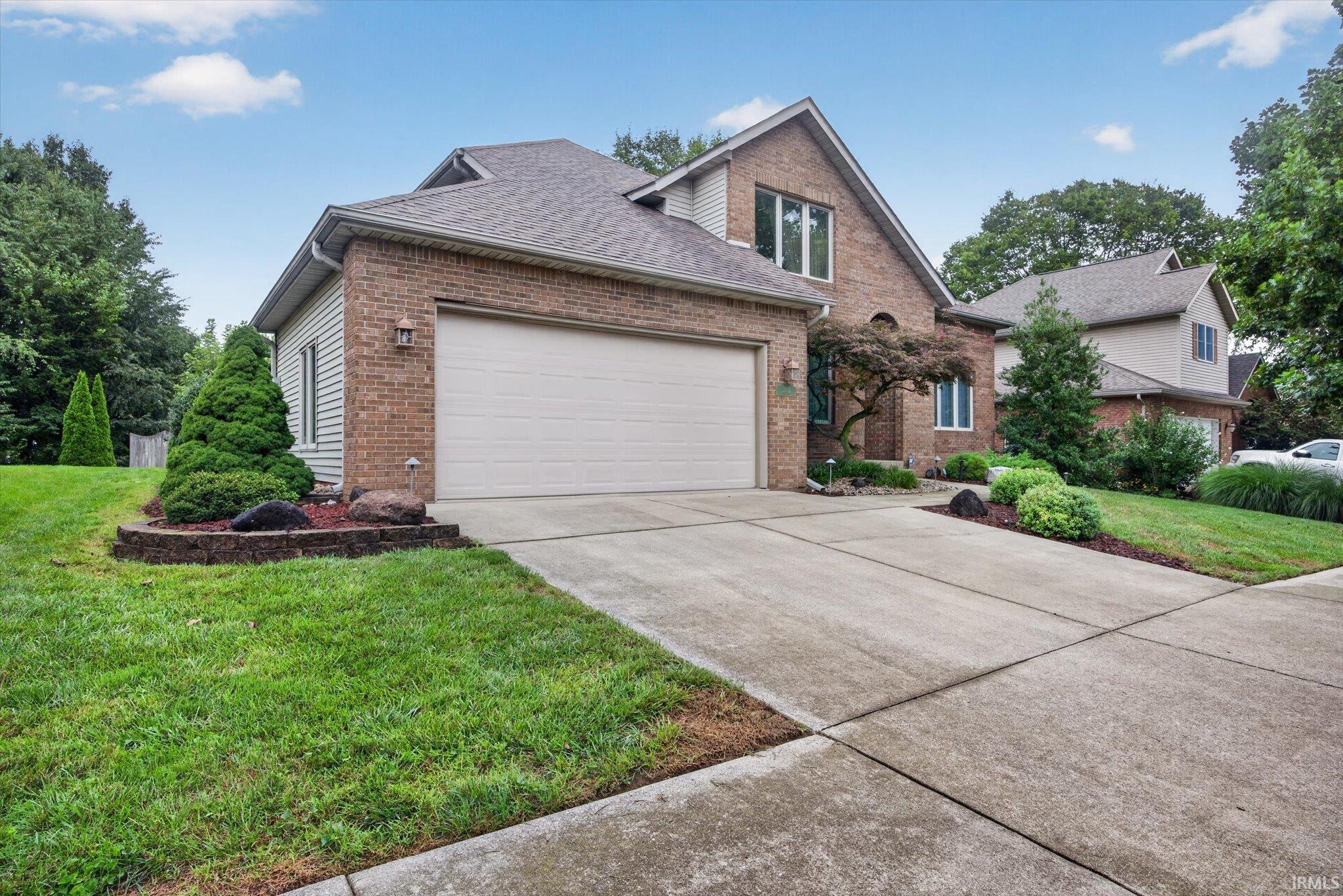 3rd image of 2903 E Daniel St, Bloomington, IN 47401 | MLS# 202633423
