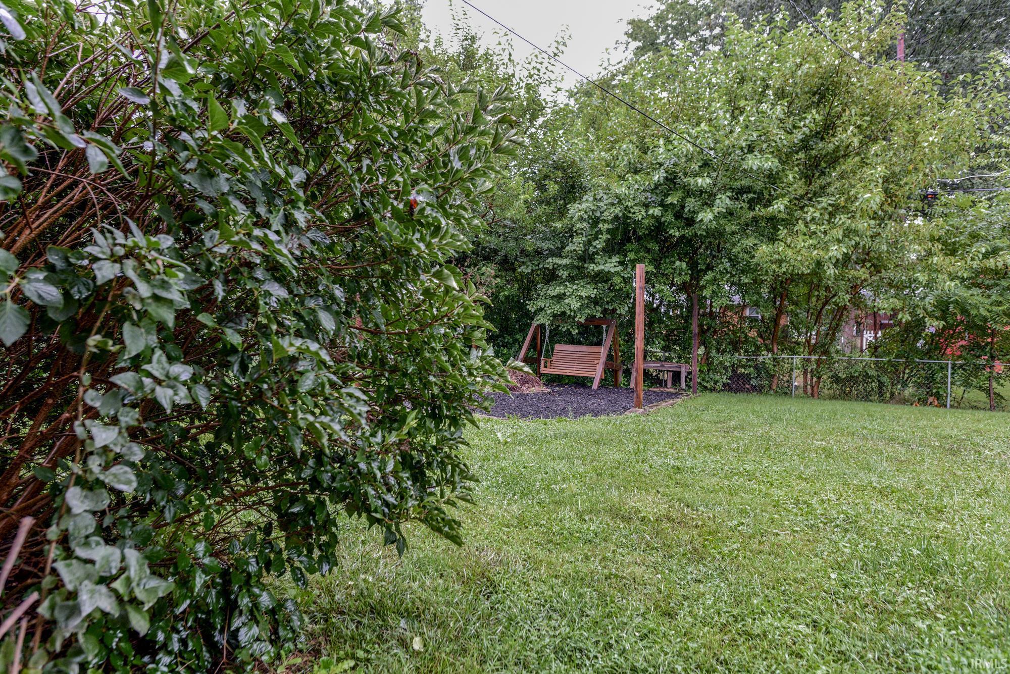 3rd image of 327 Brookside Ln, Plainfield, IN 46168 | MLS# 202633447