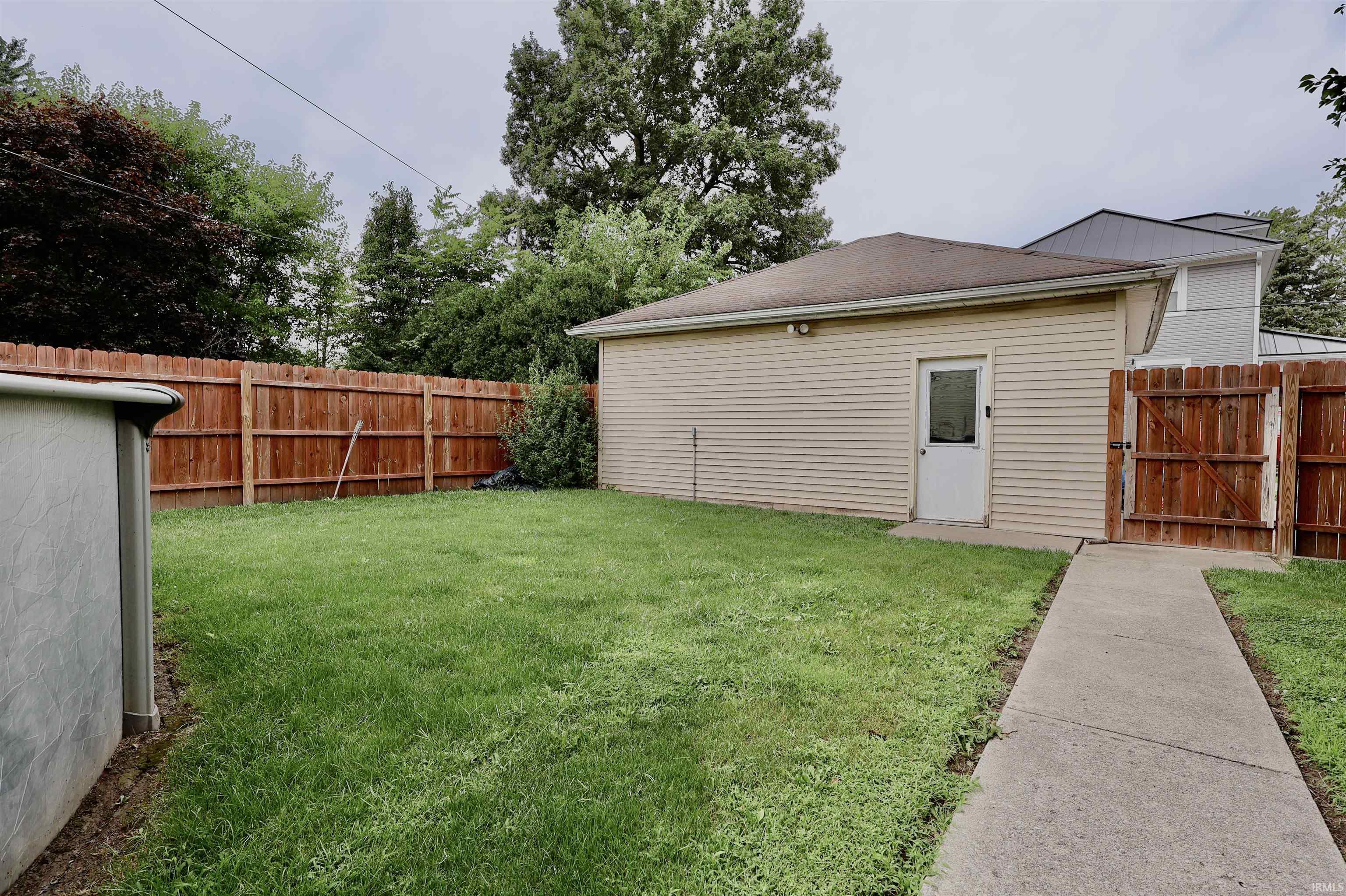 30th image of 702 W Hickory St, Union City, IN 47390 | MLS# 202633454
