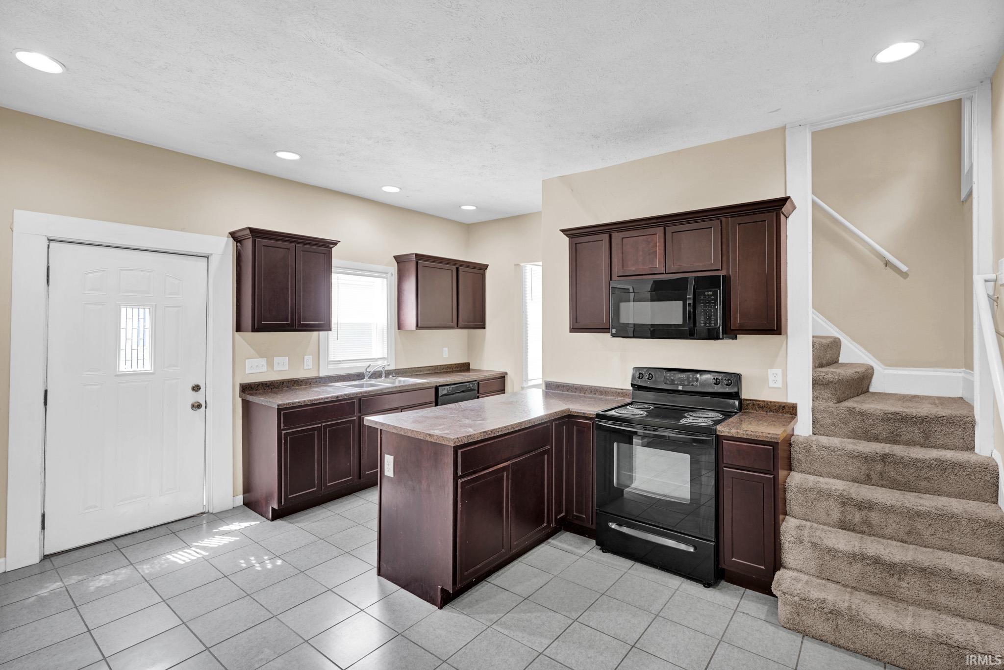 5th image of 201 N Woods Ave, Evansville, IN 47712 | MLS# 202633466